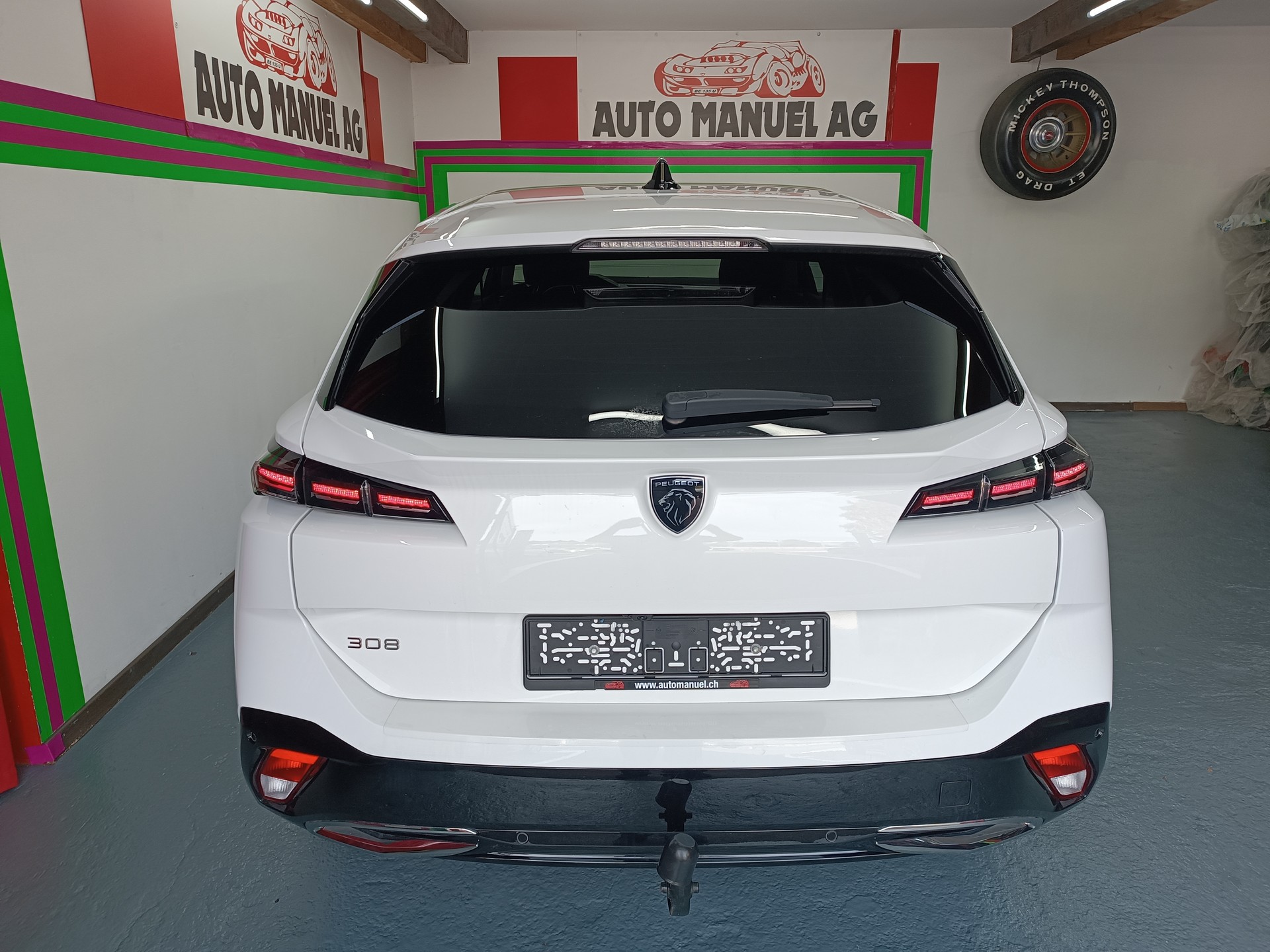 PEUGEOT 308 SW 1.5 BlueHDI Allure Pack EAT8-image-5