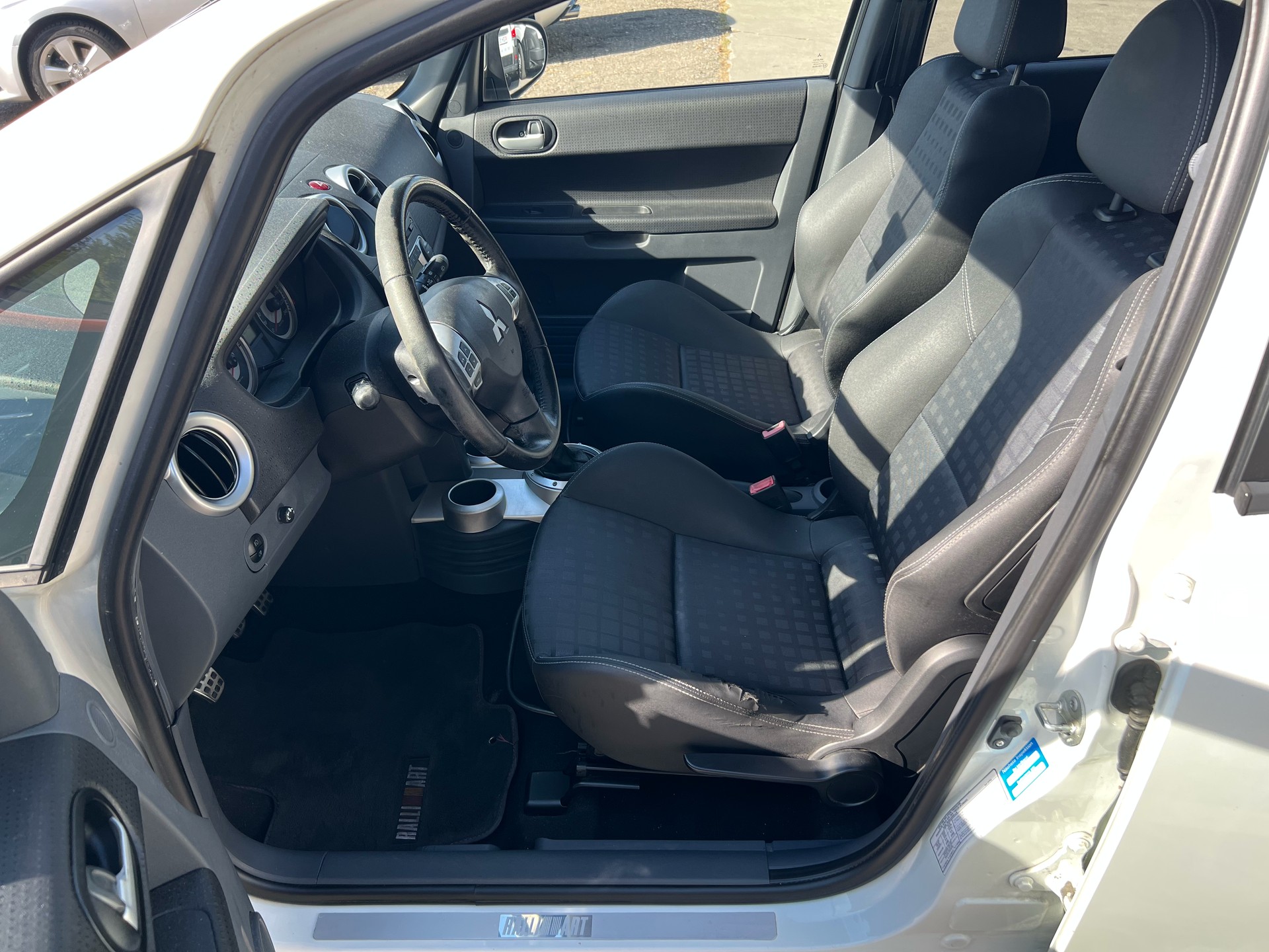 MITSUBISHI Colt 1.5 16V Turbo Ralliart-image-8