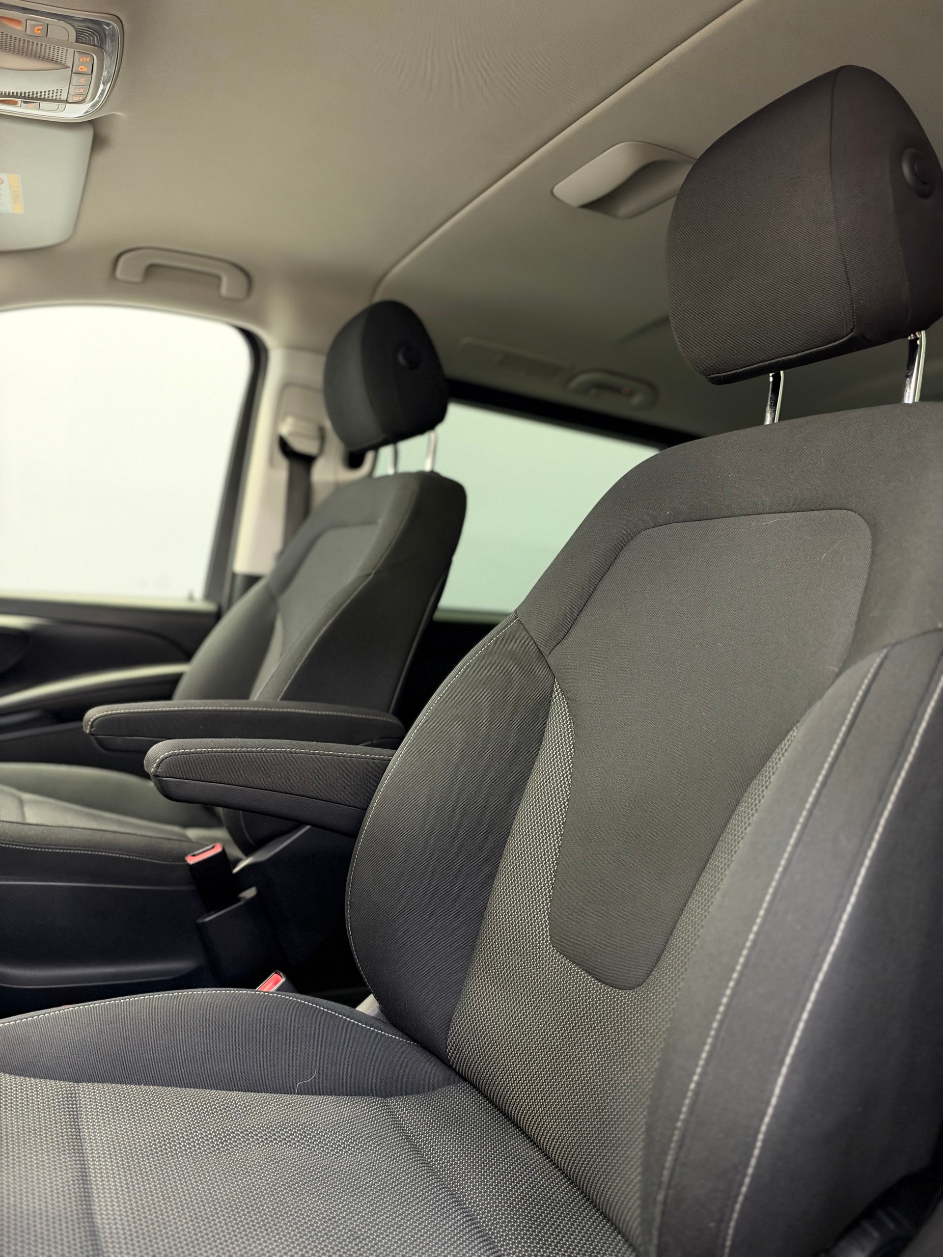 MERCEDES-BENZ V 250 d Swiss Edition kompakt 4Matic 7G-Tronic-image-16
