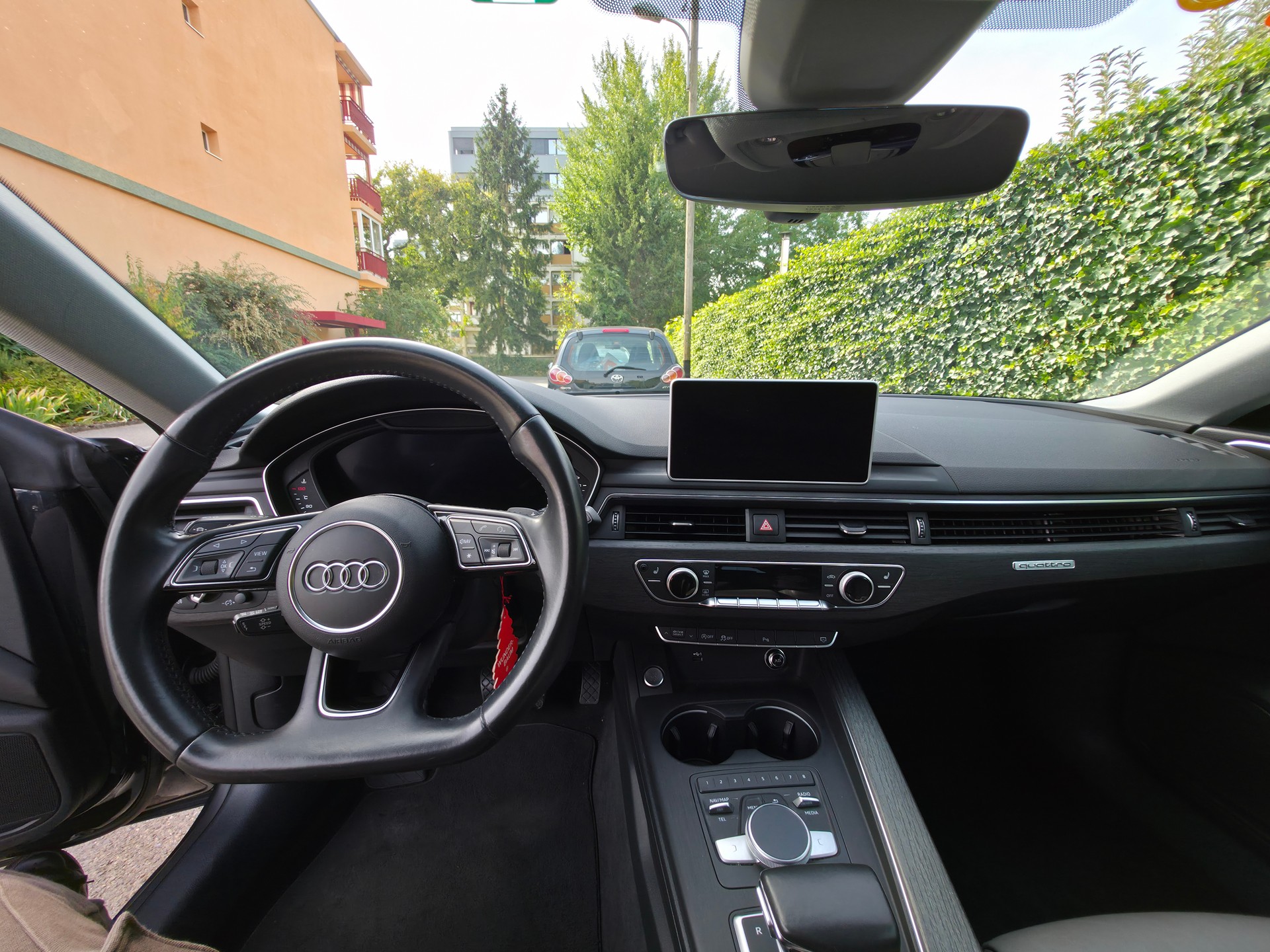 AUDI 2.0 TDI Sportback Sport quattro S-Tronic-image-3