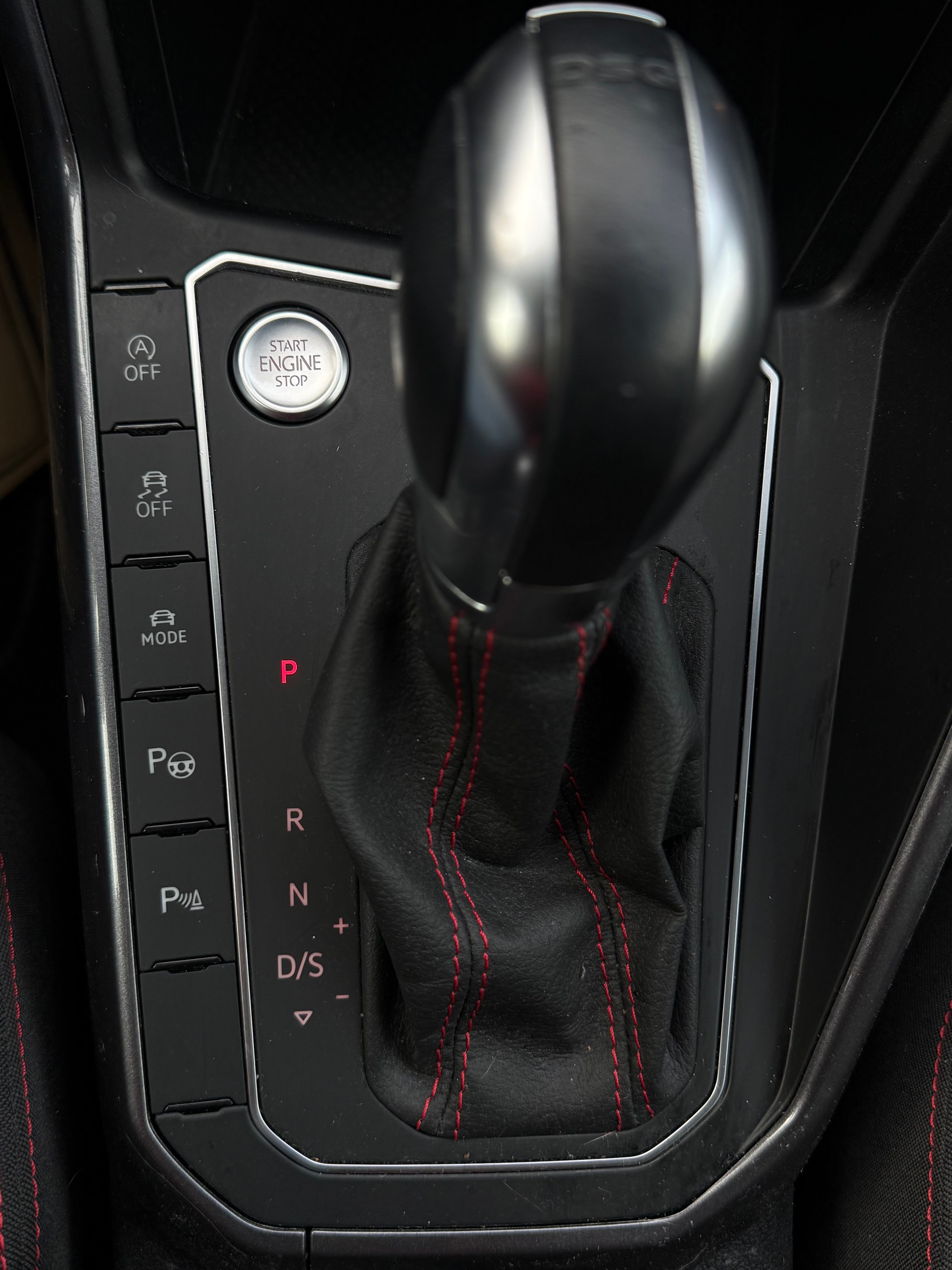 VW Polo 2.0 TSI GTI DSG-image-24