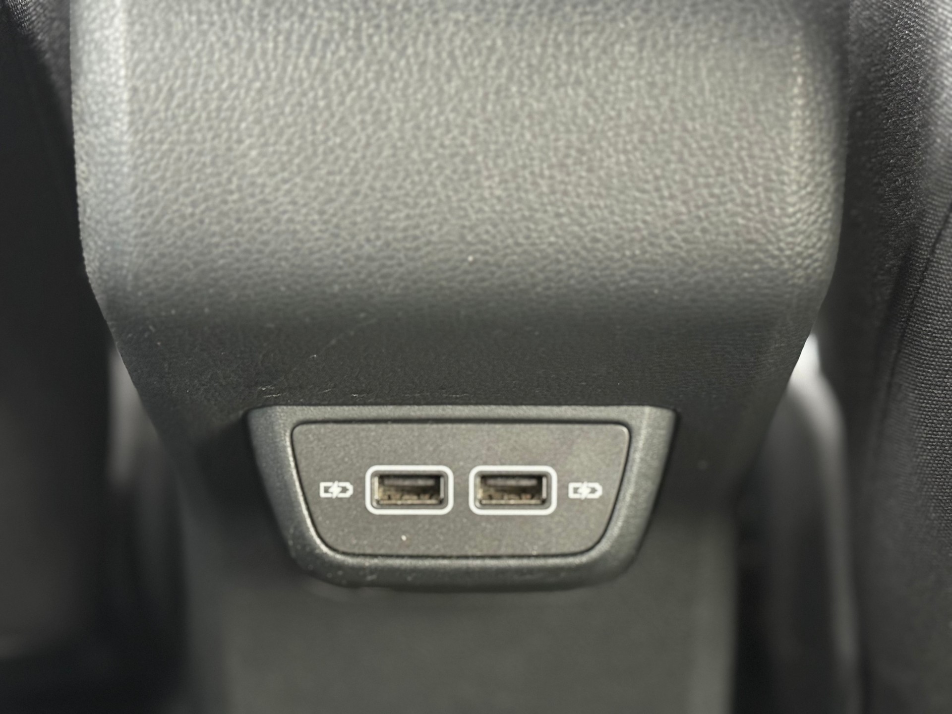 VW Polo 2.0 TSI GTI DSG-image-25