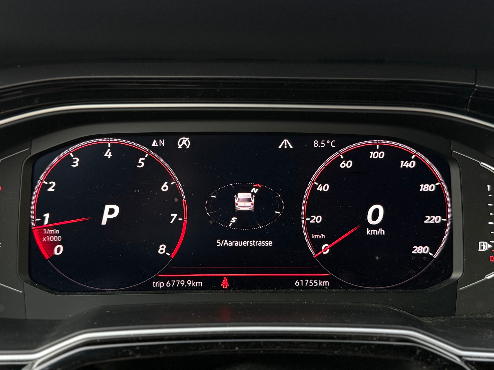 VW Polo 2.0 TSI GTI DSG-image-16