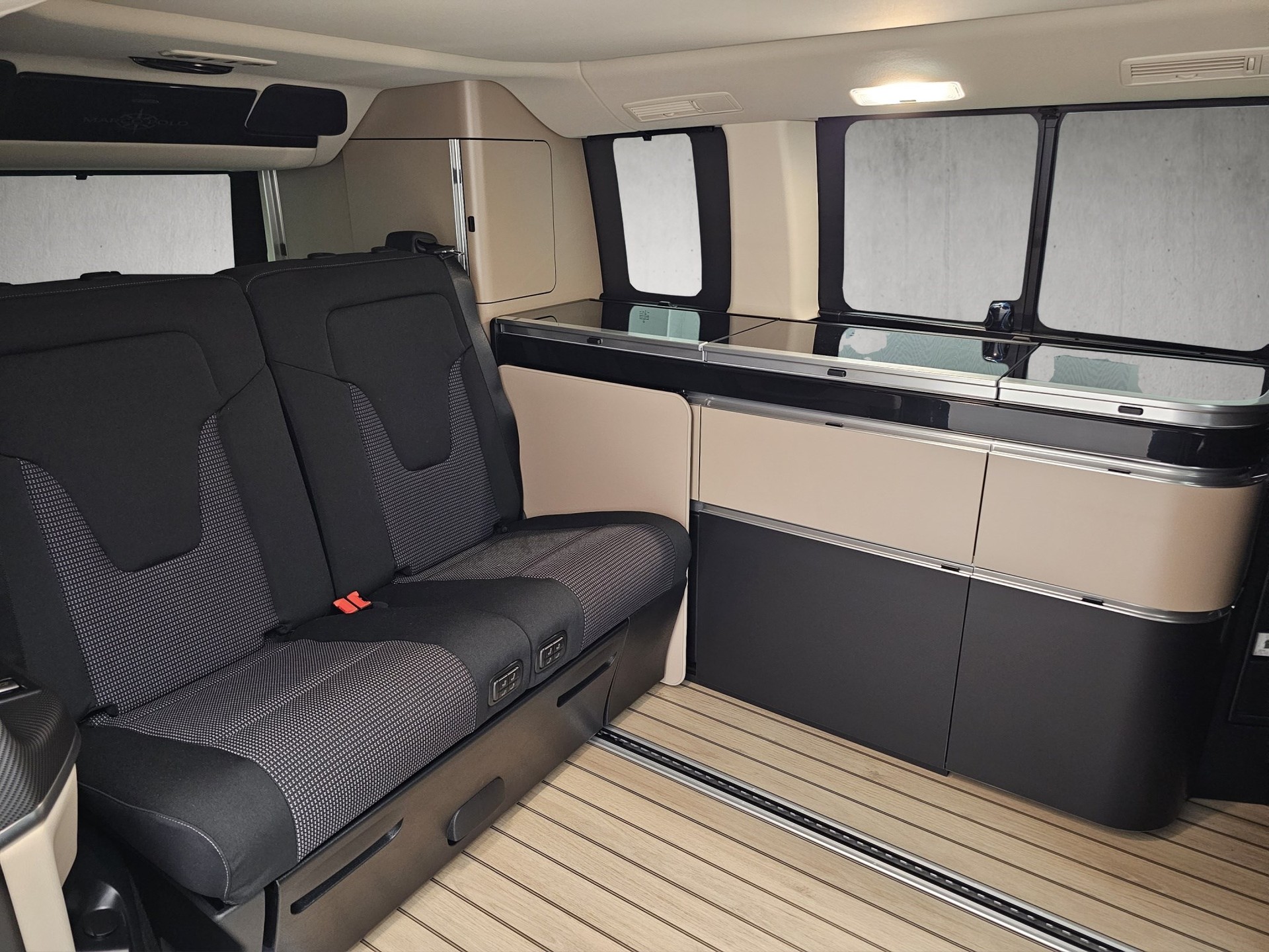 MERCEDES-BENZ Marco Polo 250 d 4M A-image-6