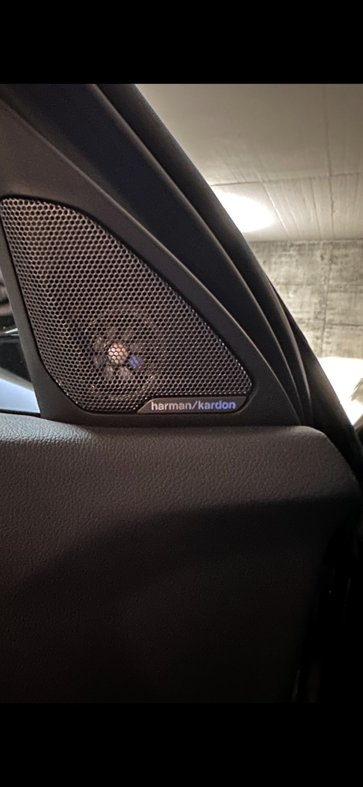 BMW M135i xDrive Steptronic-image-19
