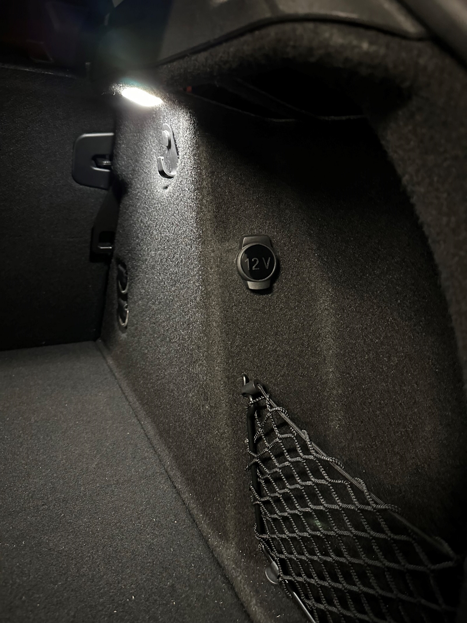 BMW M135i xDrive Steptronic-image-17