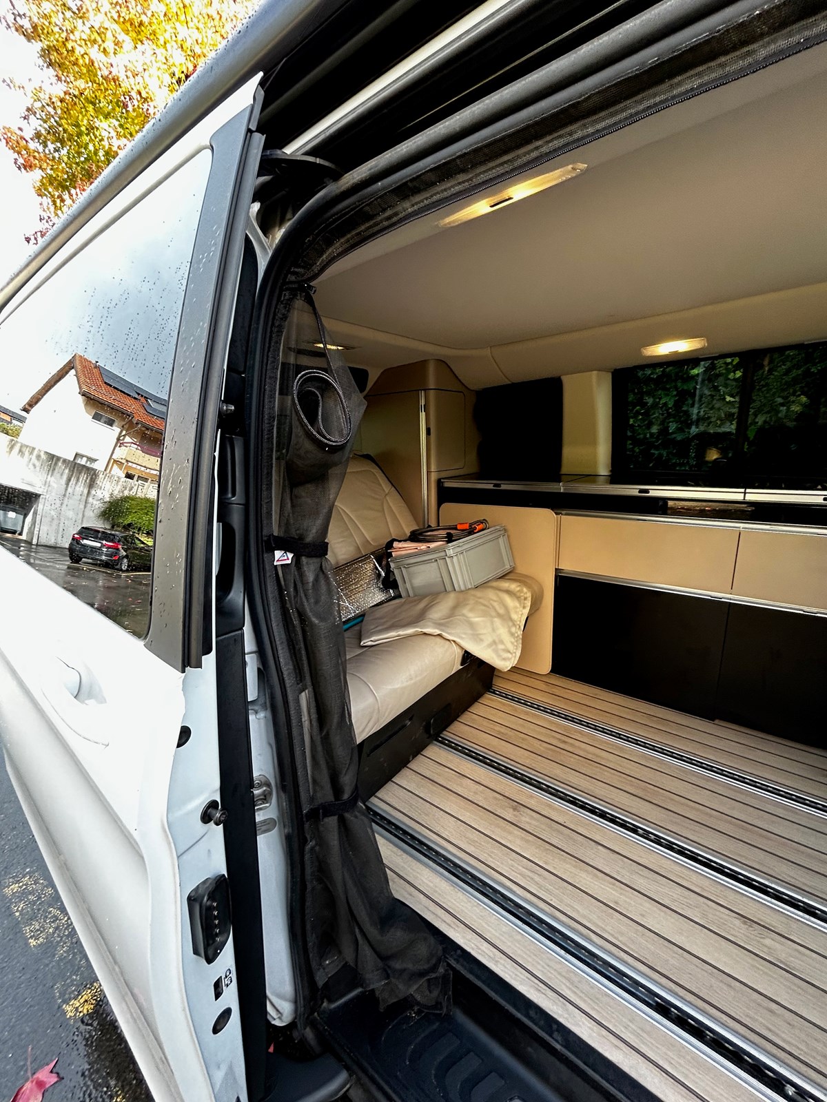 MERCEDES-BENZ Marco Polo 250 d 4M A-image-3