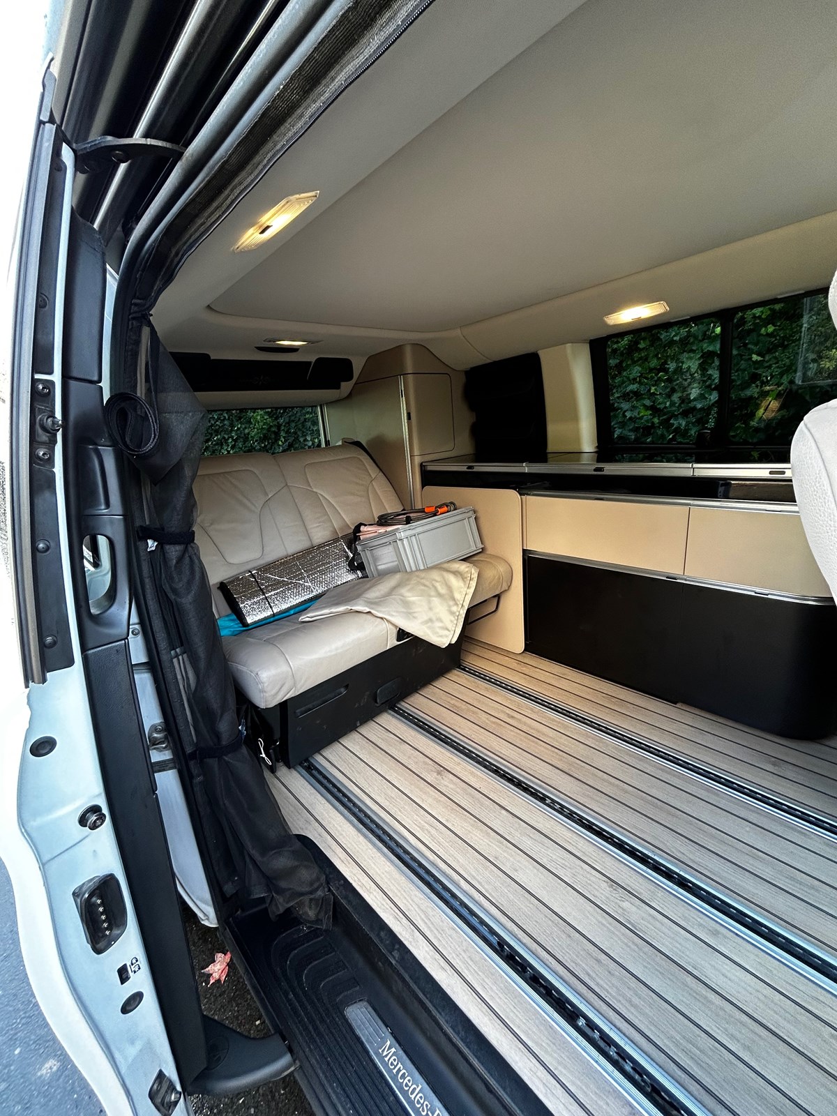 MERCEDES-BENZ Marco Polo 250 d 4M A-image-2