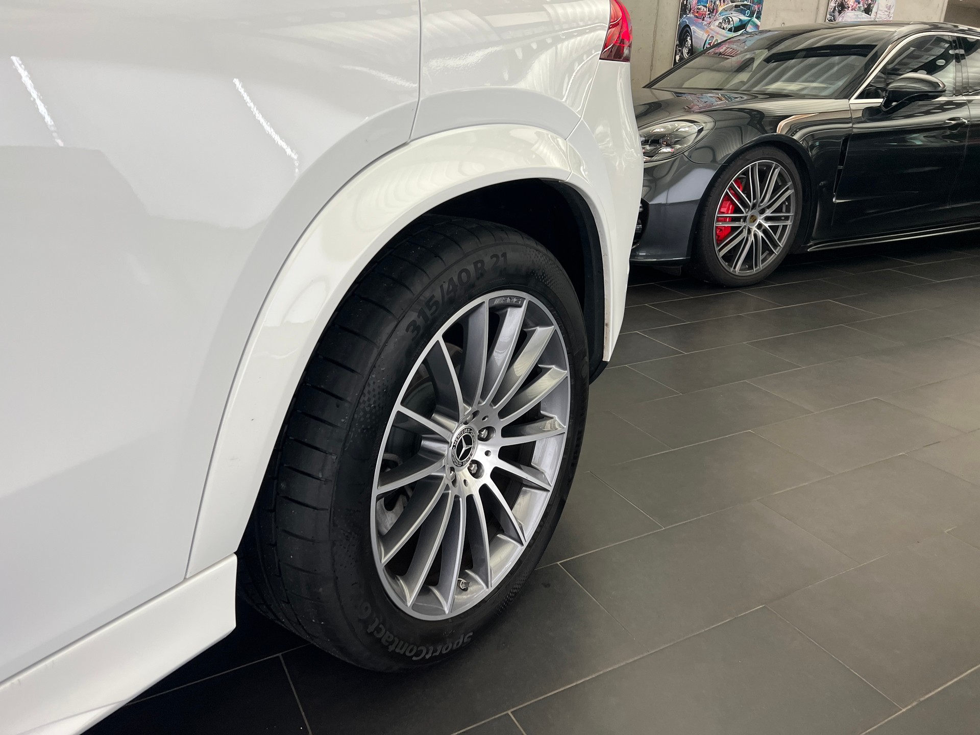 MERCEDES-BENZ GLE 450 4Matic AMG Line 9G-Tronic-image-6