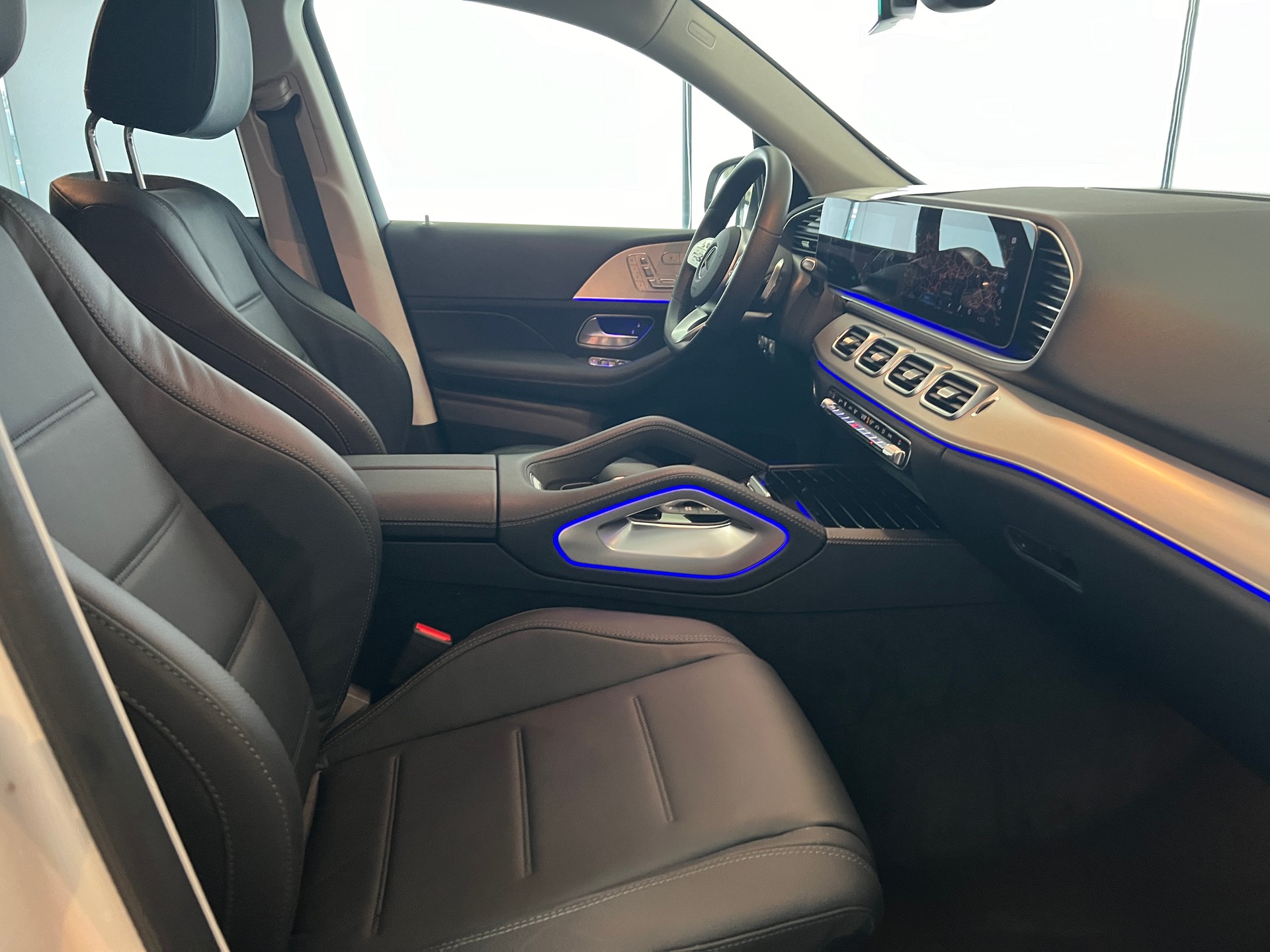 MERCEDES-BENZ GLE 450 4Matic AMG Line 9G-Tronic-image-21