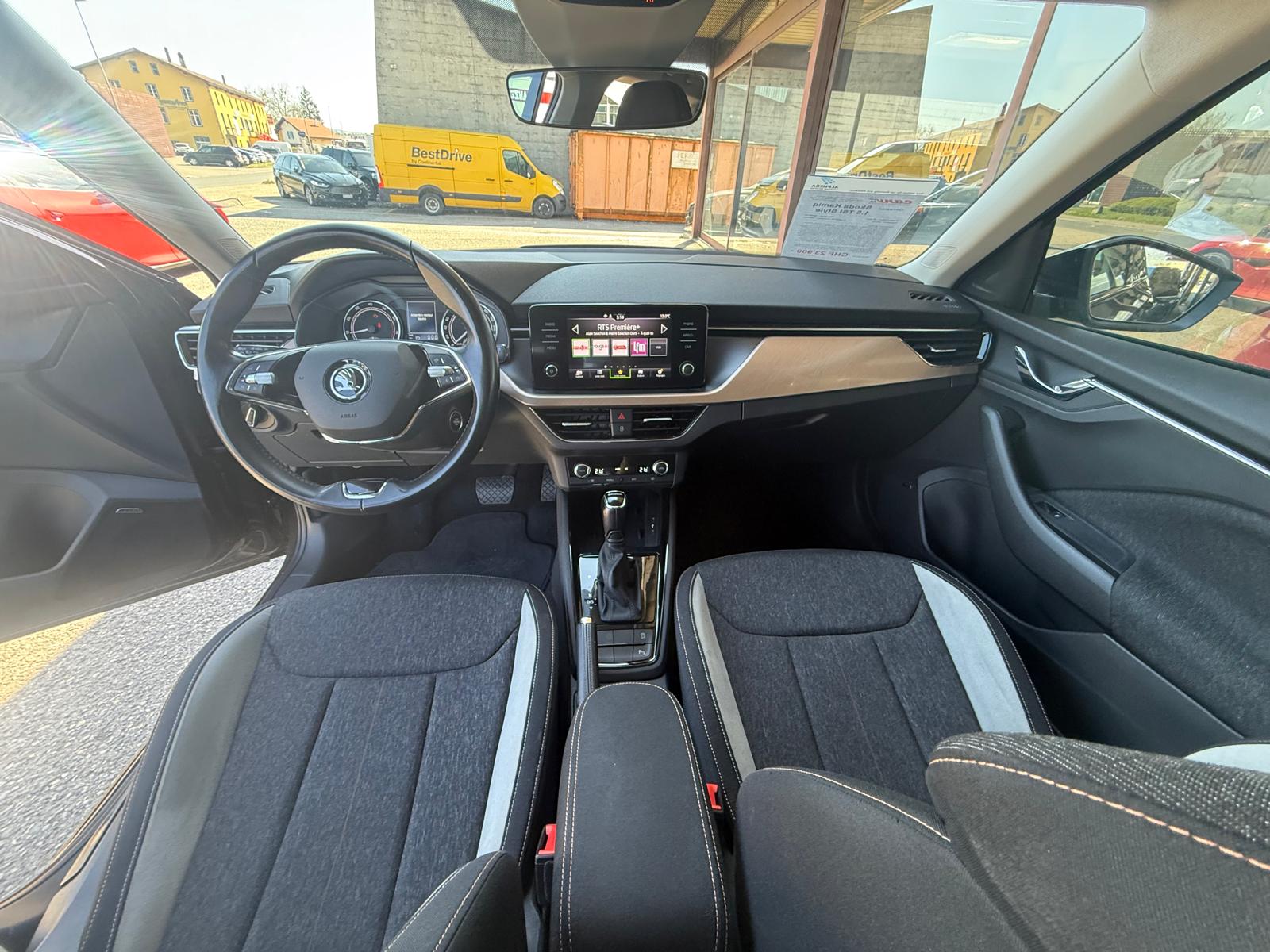 SKODA Kamiq 1.5 TSI ACT Style DSG-image-6