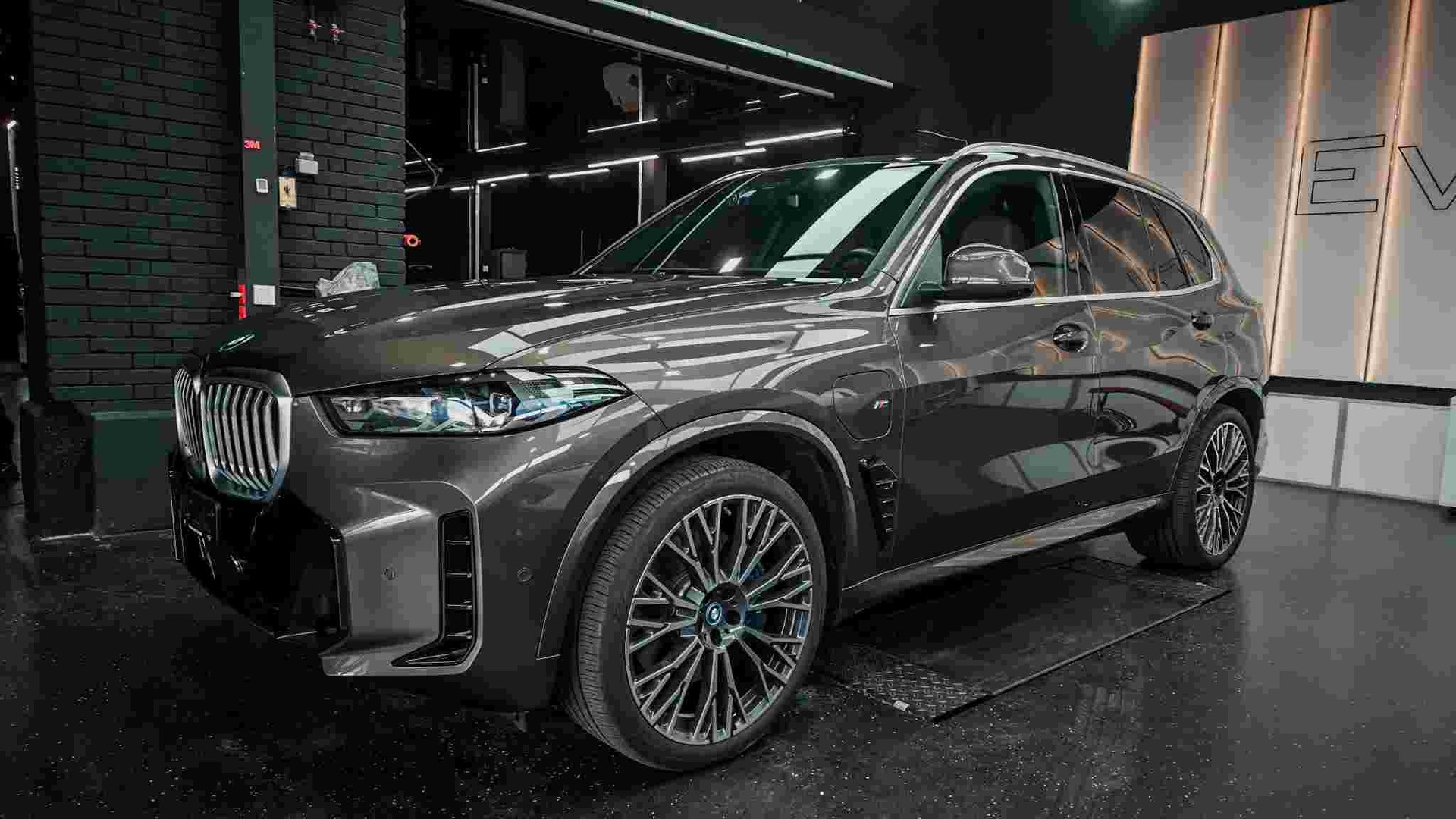 BMW X5 xDr 50e M Sport-image-1