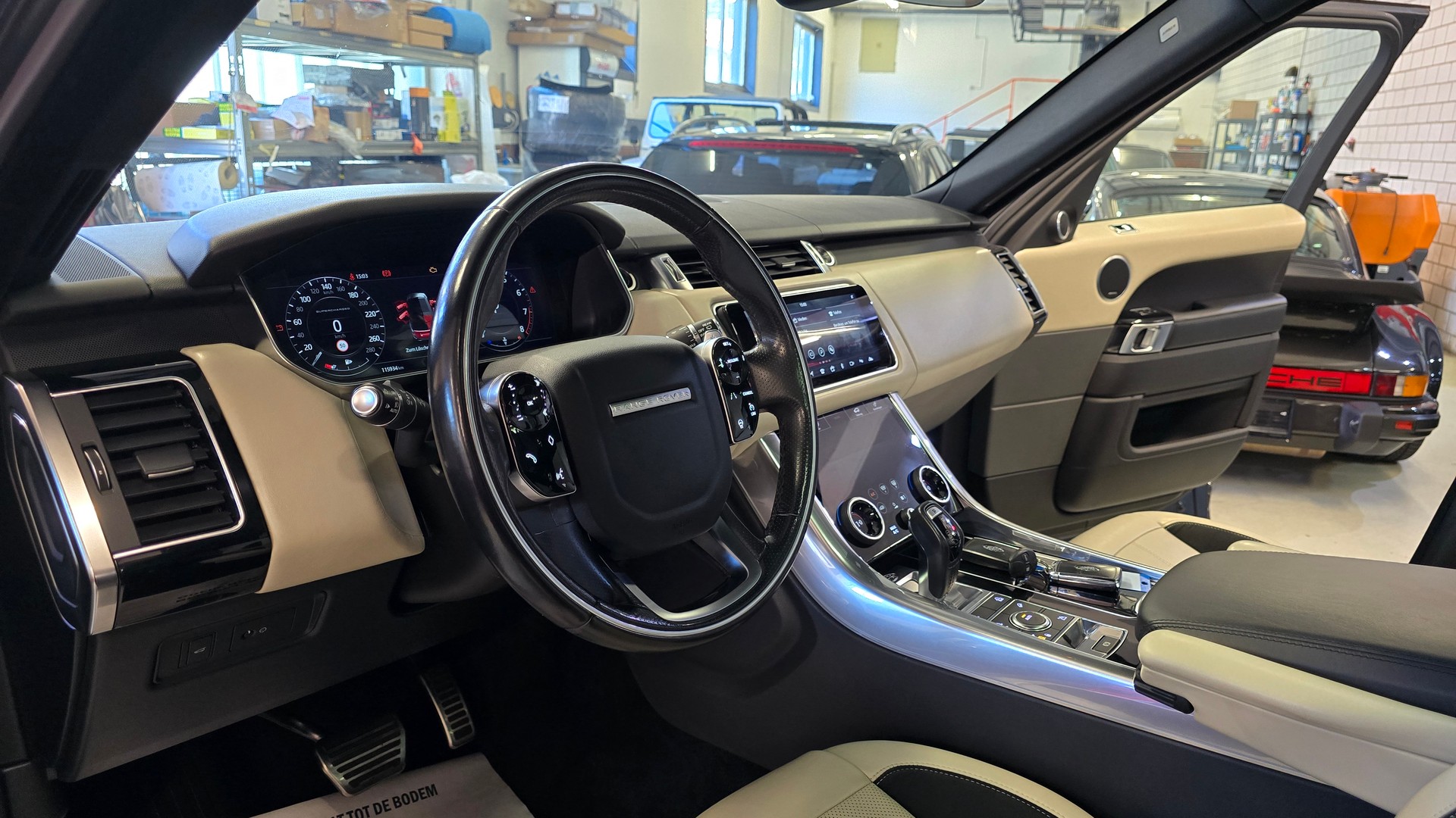 LAND ROVER Range Rover Sport 5.0 V8 S/C HSE Dynamic Automatic-image-24