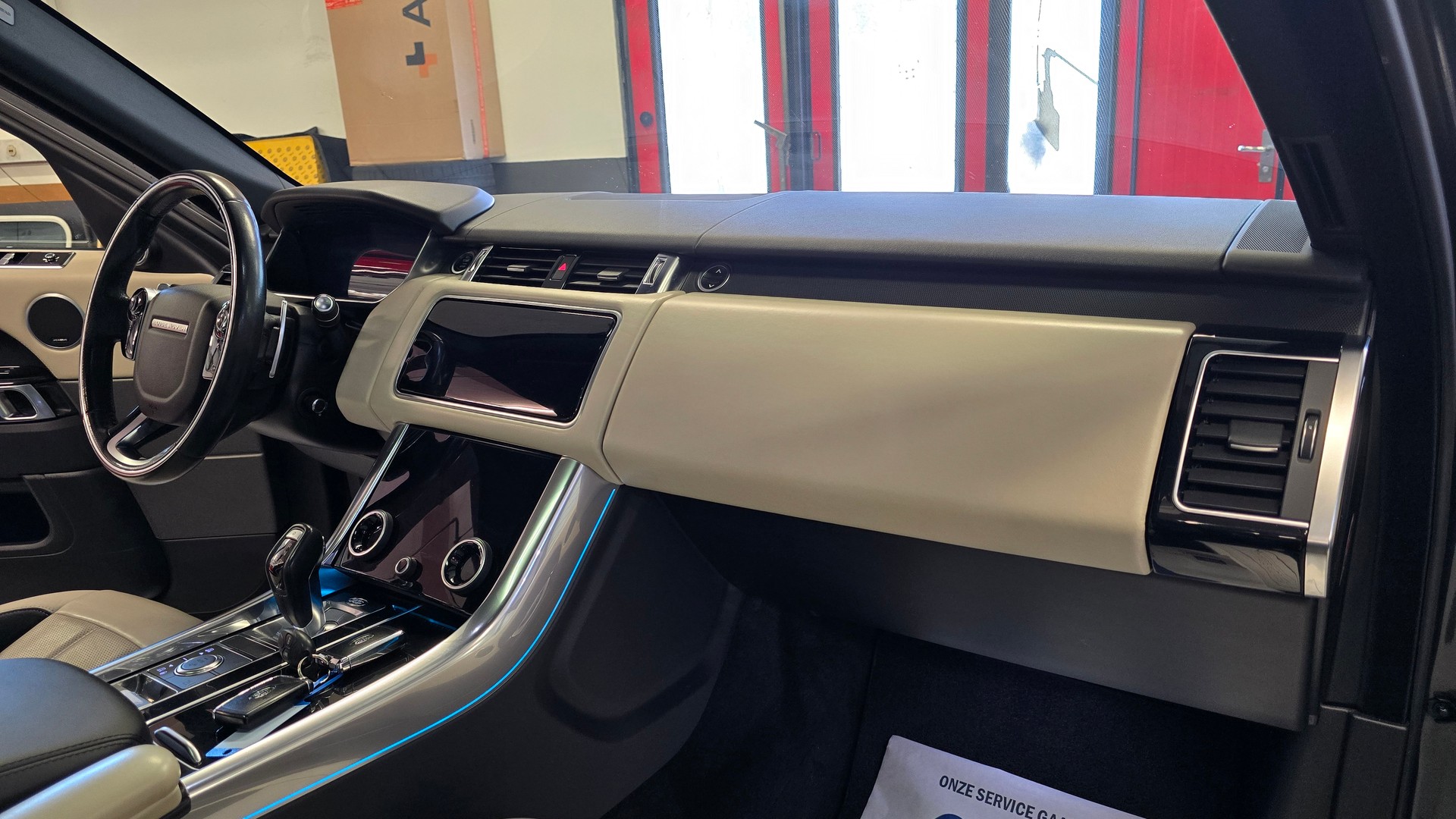 LAND ROVER Range Rover Sport 5.0 V8 S/C HSE Dynamic Automatic-image-21