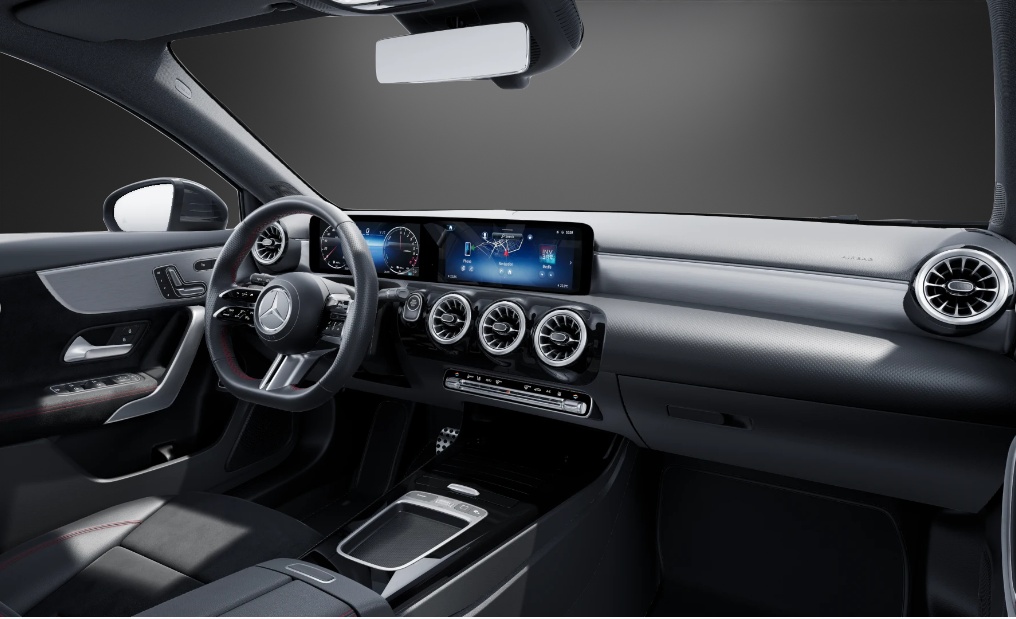 MERCEDES-BENZ A 250 e EQ Star 8G-DCT-image-7