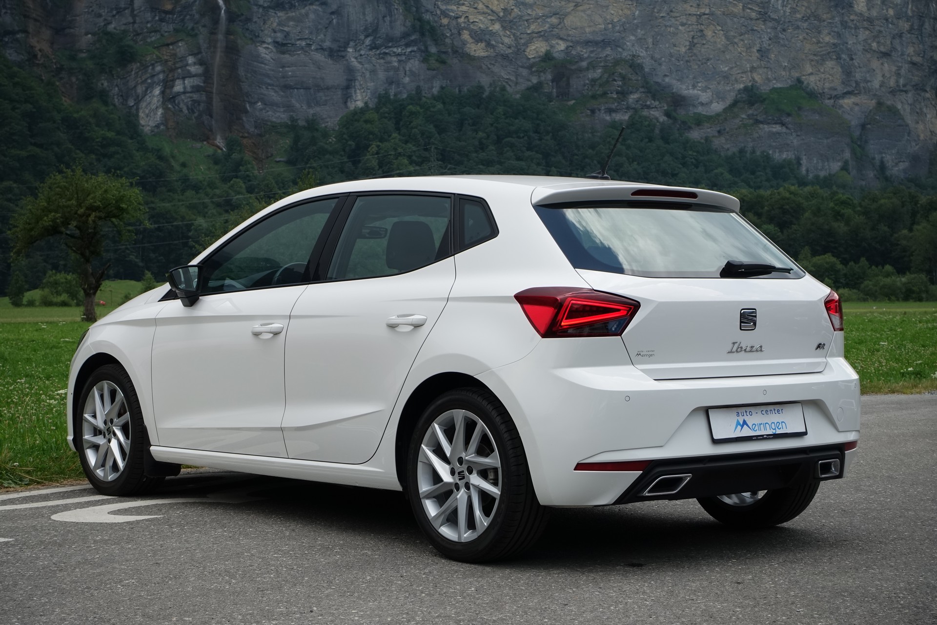 SEAT Ibiza 1.0 TSI 110 FR DSG-image-7