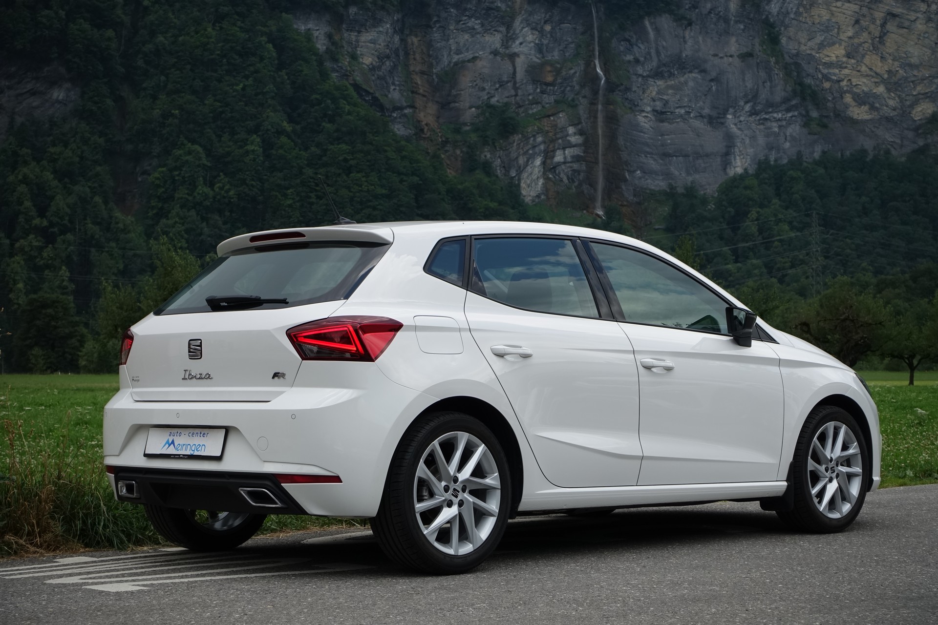SEAT Ibiza 1.0 TSI 110 FR DSG-image-6