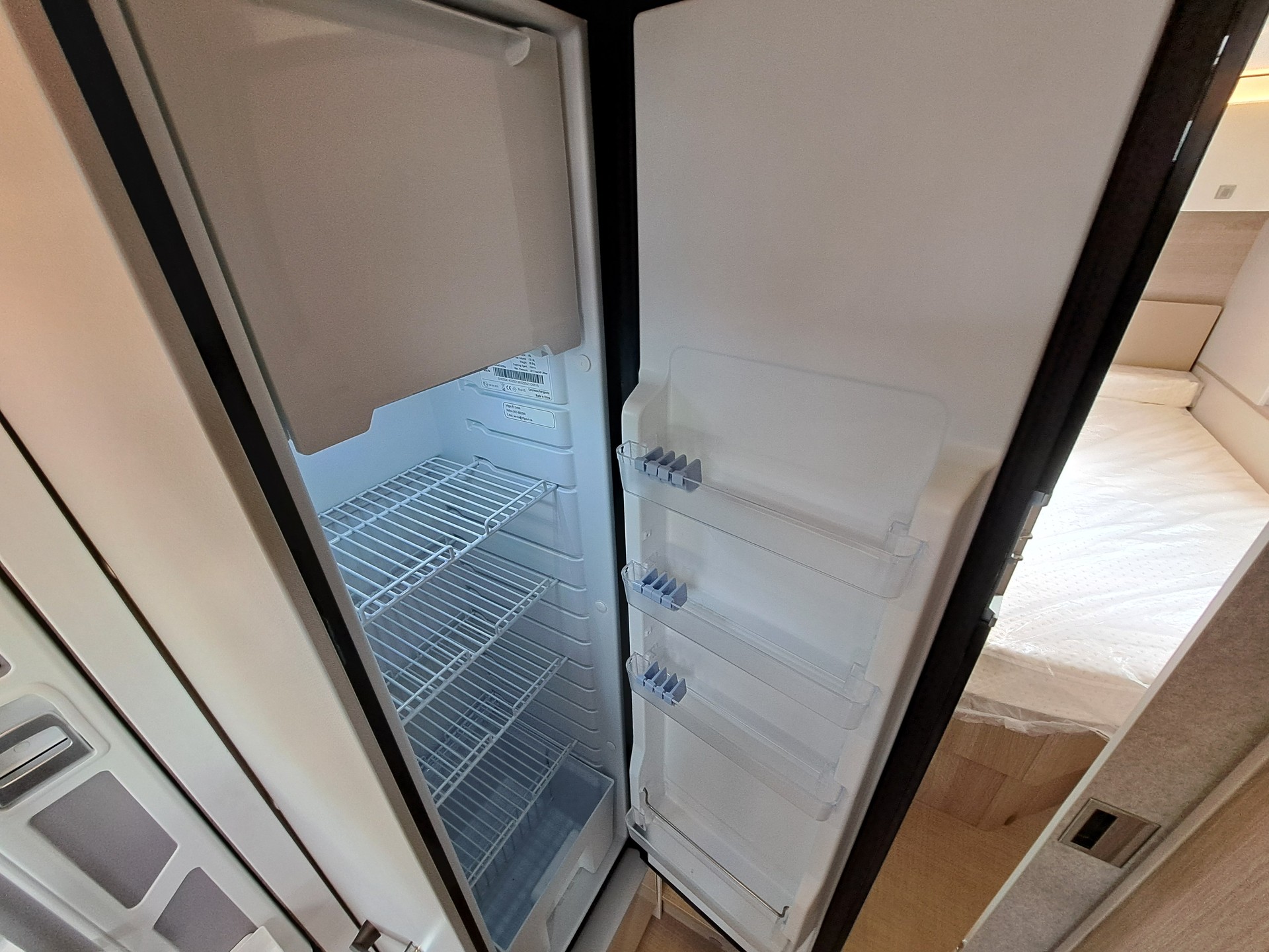 BÜRSTNER Lineo T 700-image-3