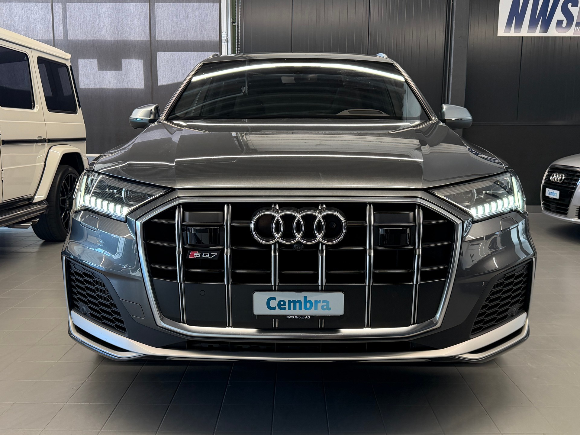 AUDI SQ7 4.0 V8 TDI Sport quattro tiptronic 7-Sitzer-showroom-element-2