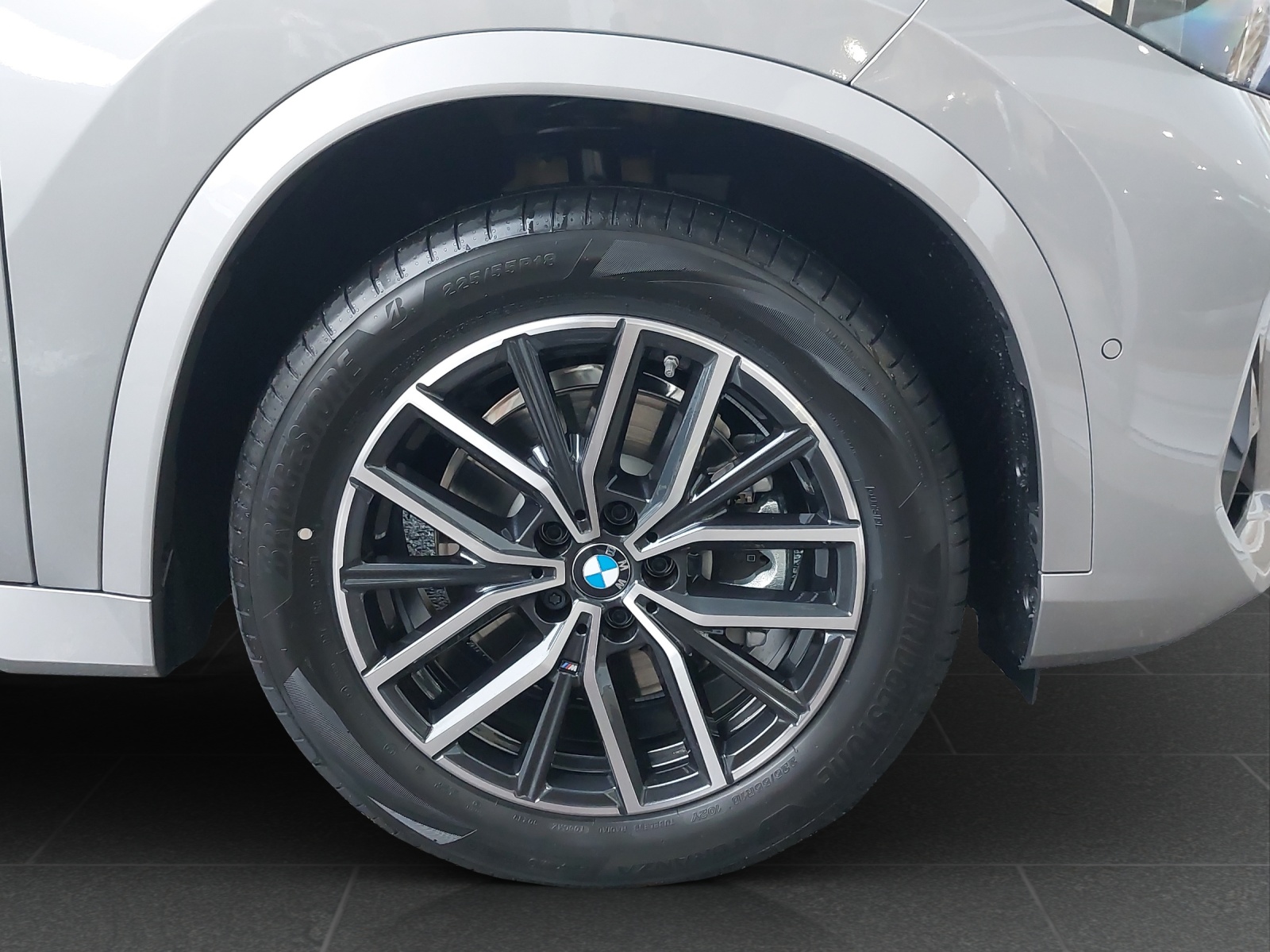 BMW X1 sDrive 20i 48V M Sport-image-9