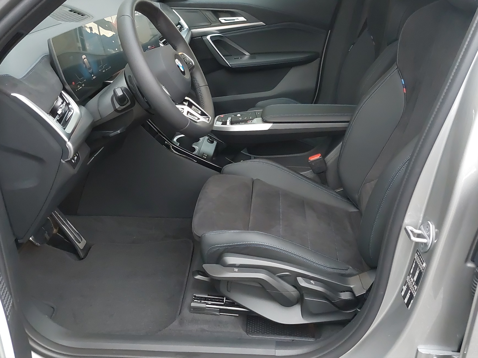 BMW X1 sDrive 20i 48V M Sport-image-15
