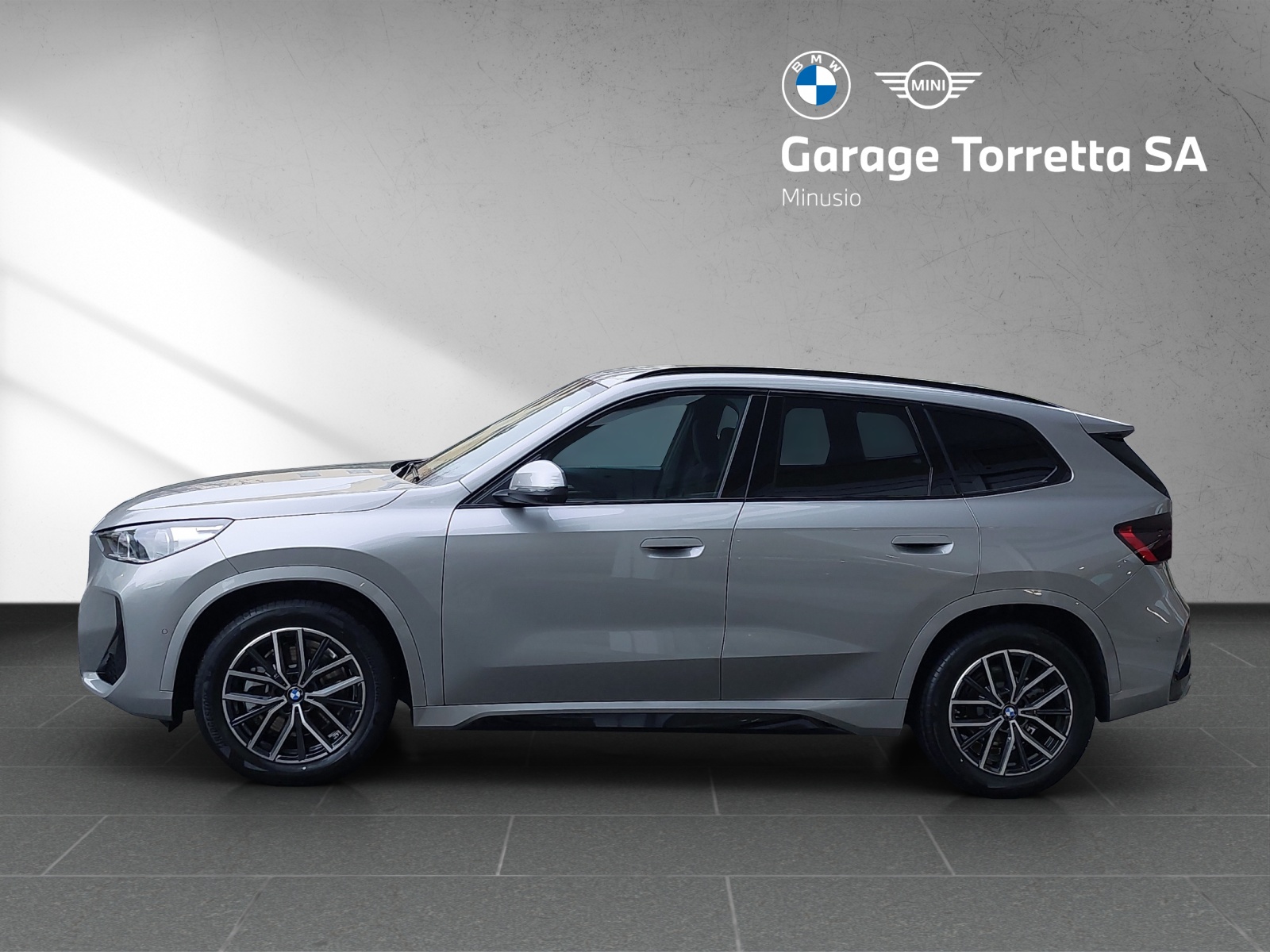 BMW X1 sDrive 20i 48V M Sport-image-1