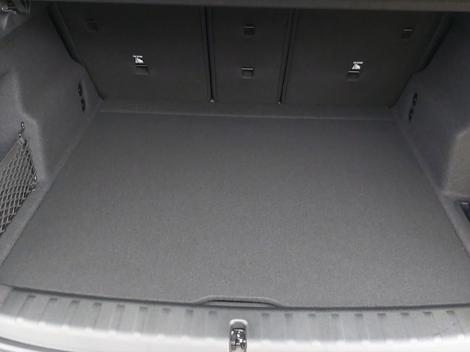 BMW X1 sDrive 20i 48V M Sport-image-17