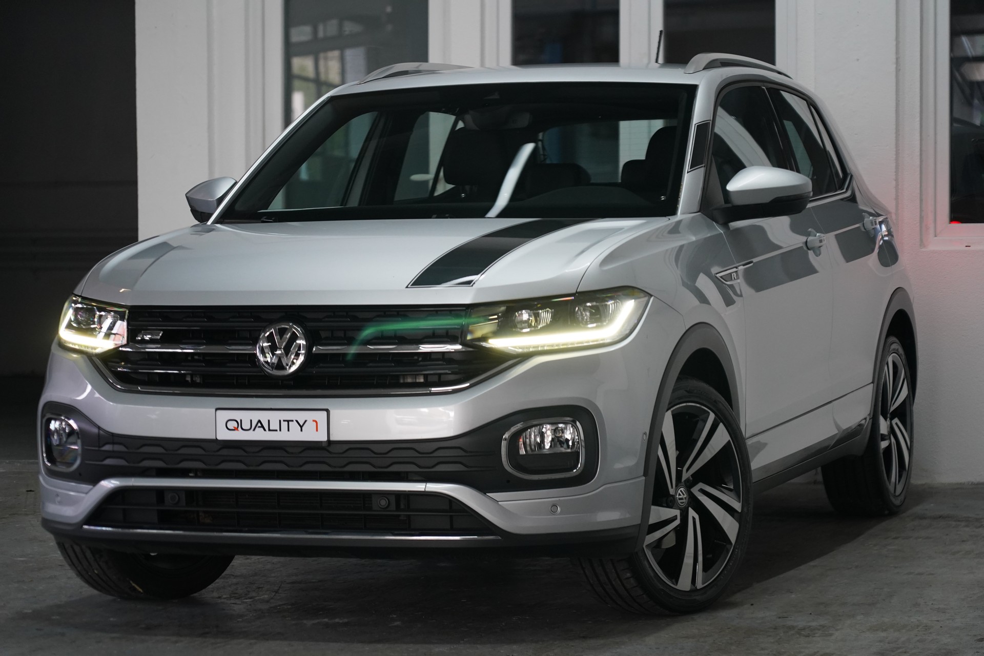 VW T-Cross 1.0 TSI R-Line DSG-image-3