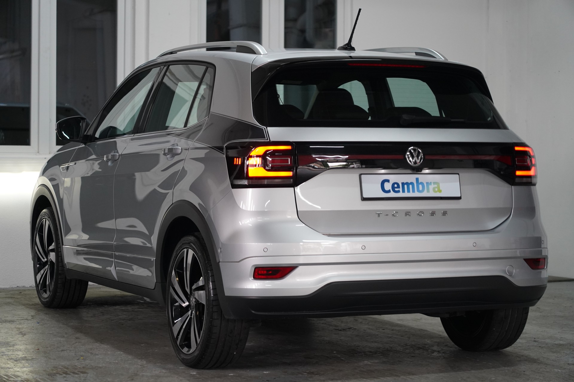 VW T-Cross 1.0 TSI R-Line DSG-image-5