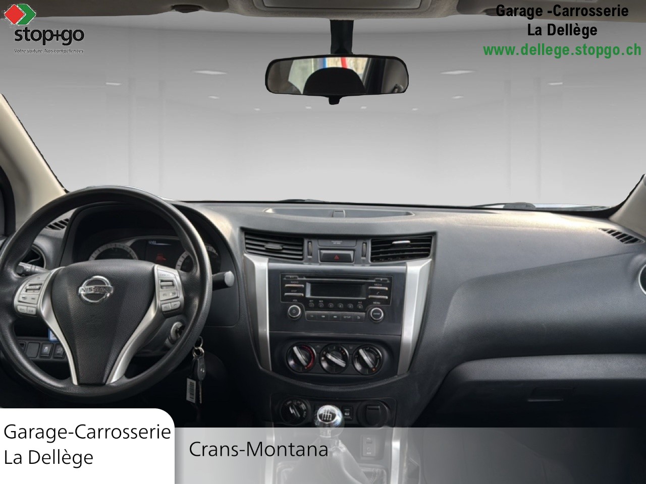 NISSAN Navara Double Cab Acenta 2.3 dCi 4WD-image-10