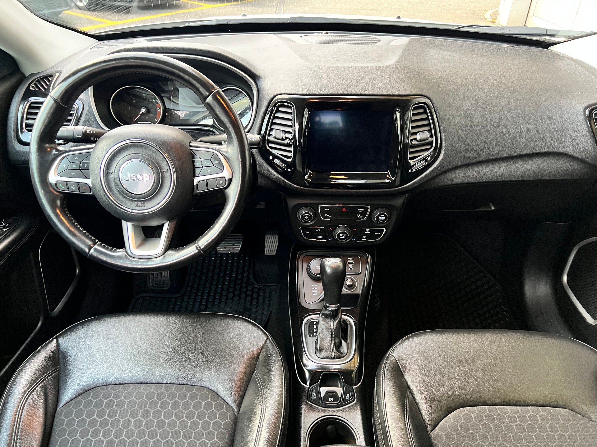 JEEP Compass 2.0CRD Limited AWD 9ATX-image-8