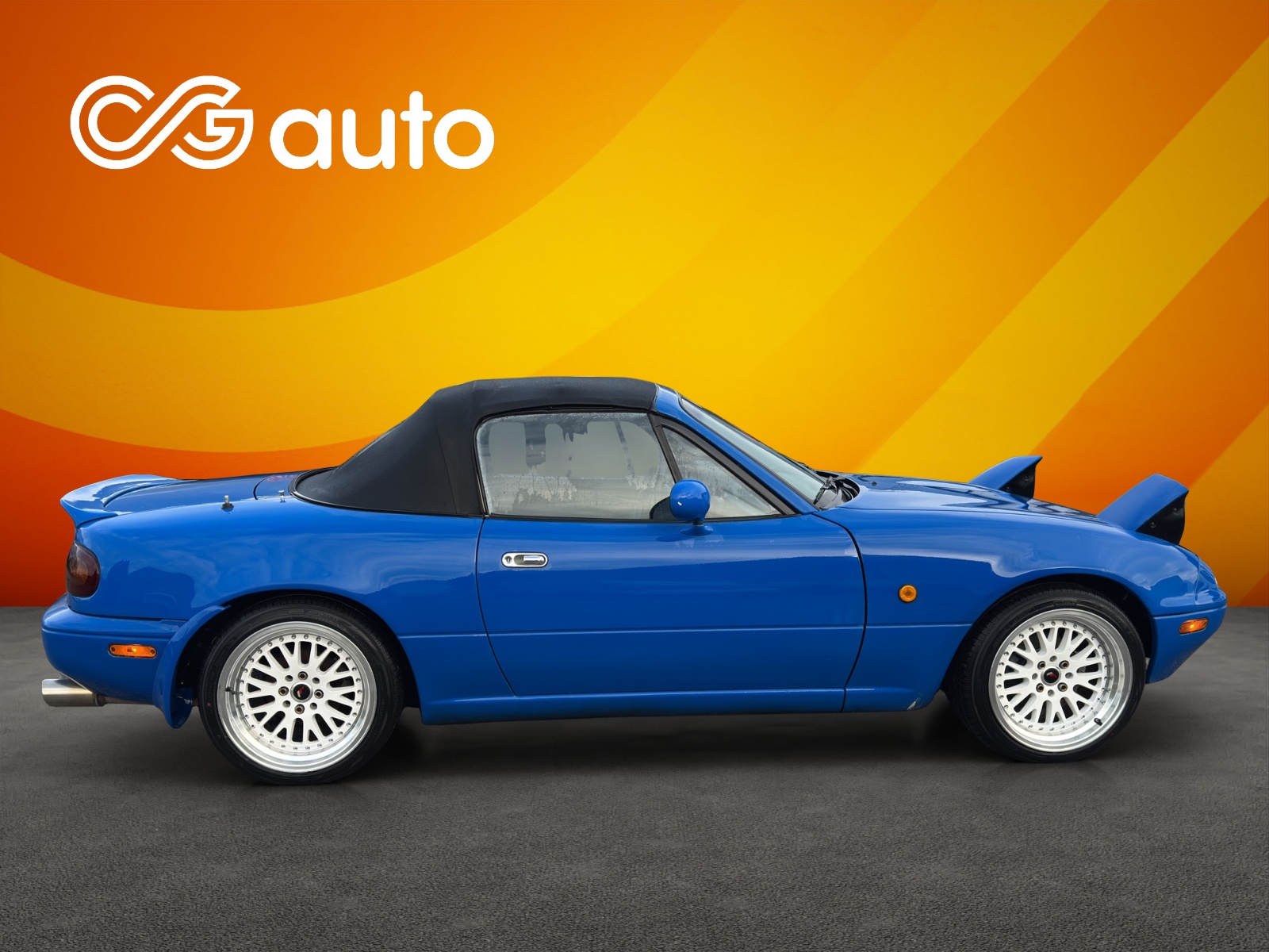 MAZDA MX-5 1.6i-16-image-4