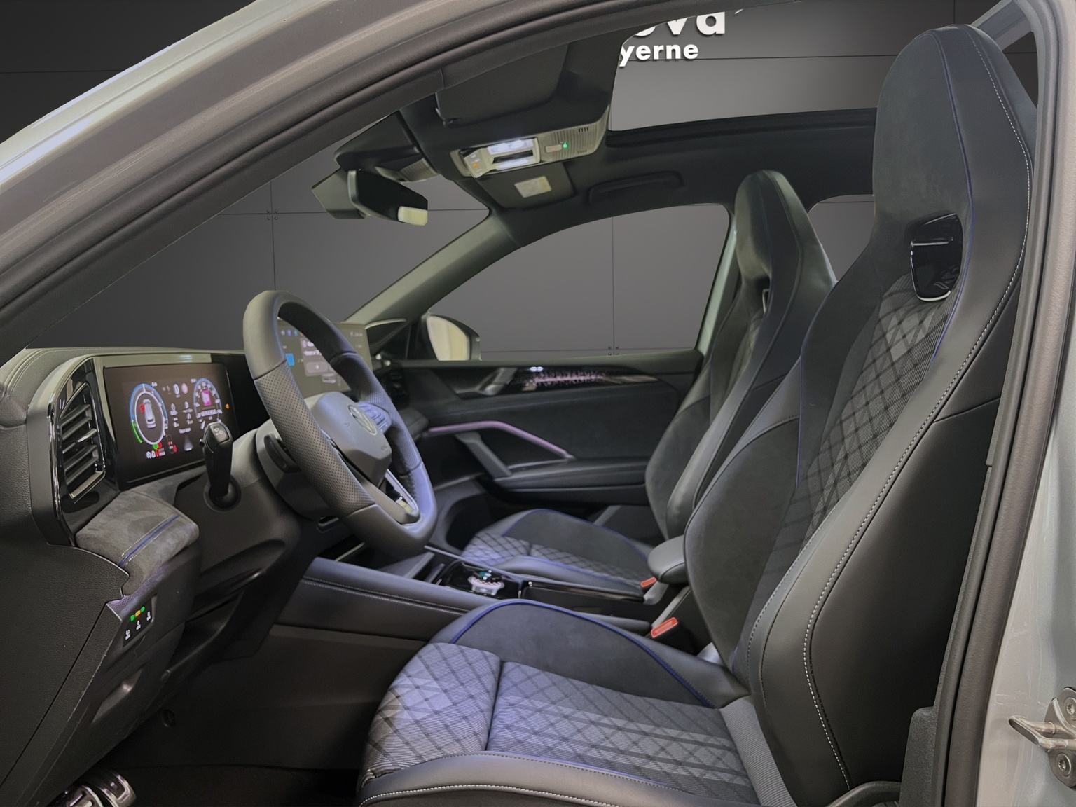 VW Tiguan 1.5 TSI evo2 eHybrid R-Line DSG-image-5