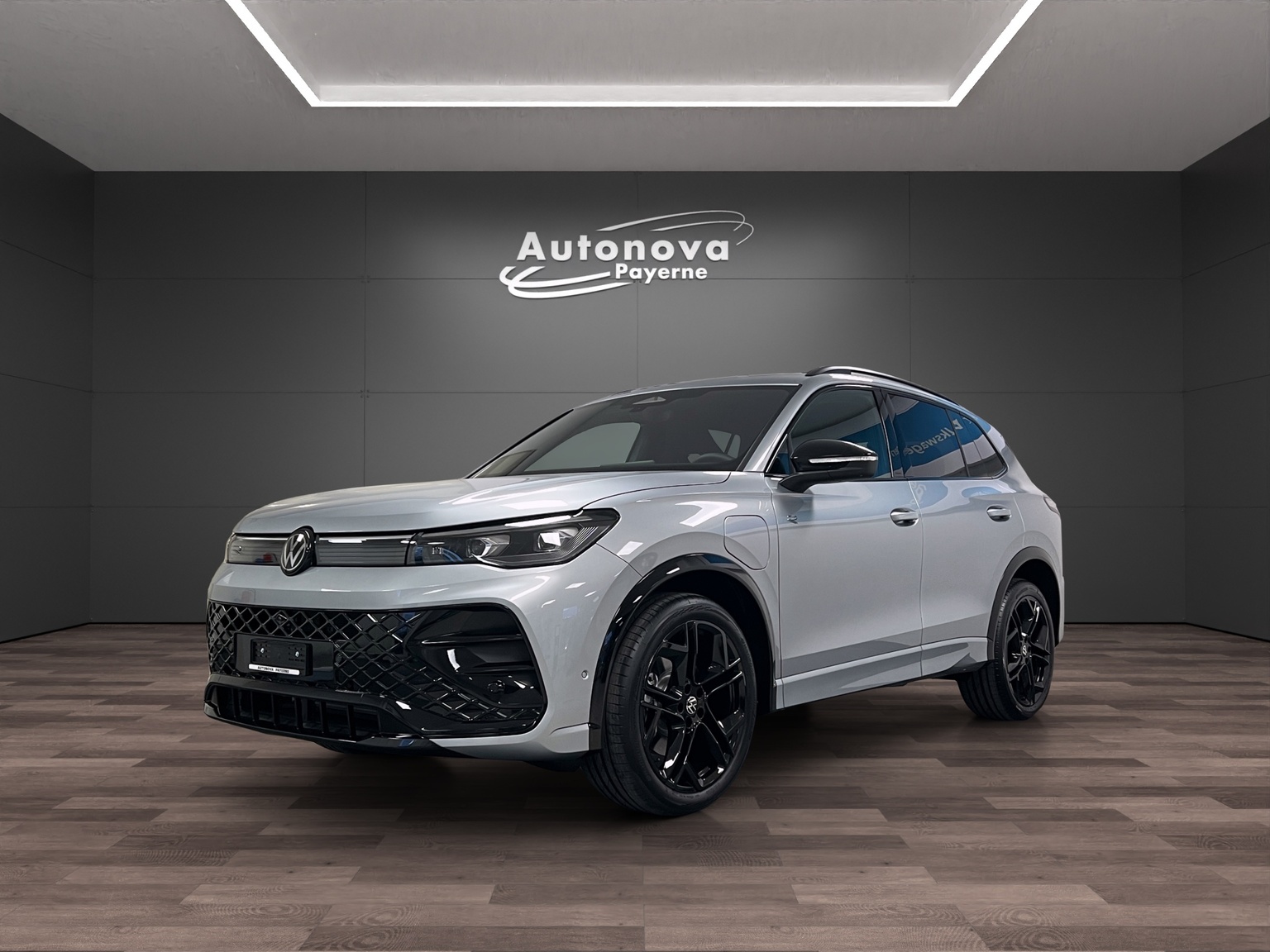 VW Tiguan 1.5 TSI evo2 eHybrid R-Line DSG-image-0