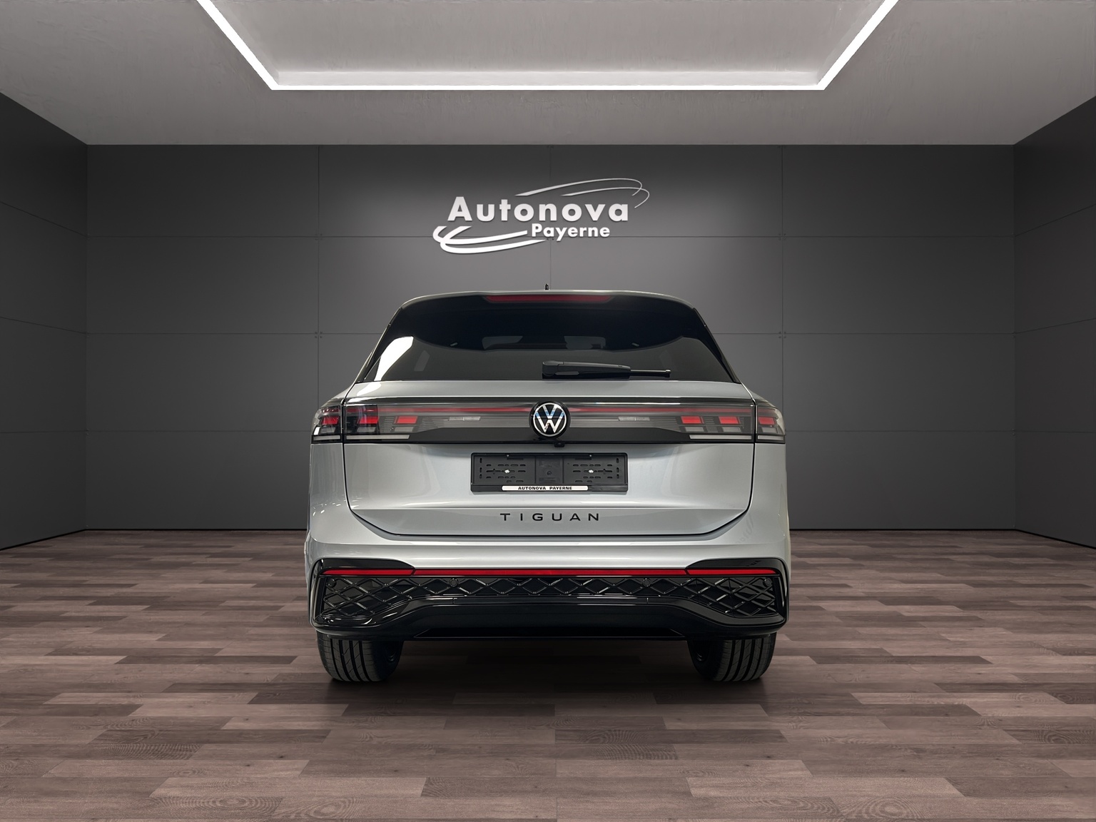 VW Tiguan 1.5 TSI evo2 eHybrid R-Line DSG-image-4