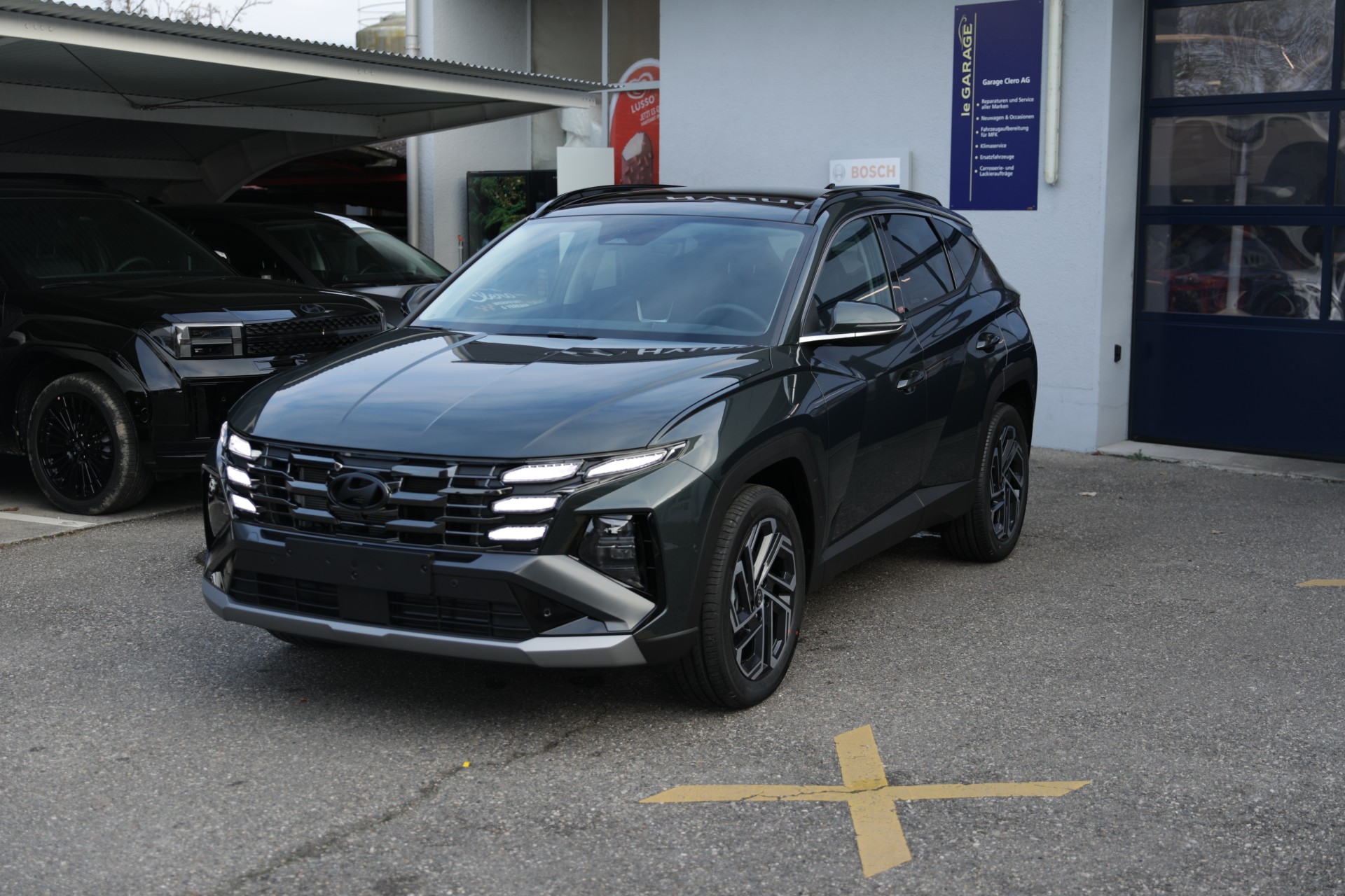HYUNDAI Tucson 1.6 TGDI HEV Vertex 4WD-showroom-element-1