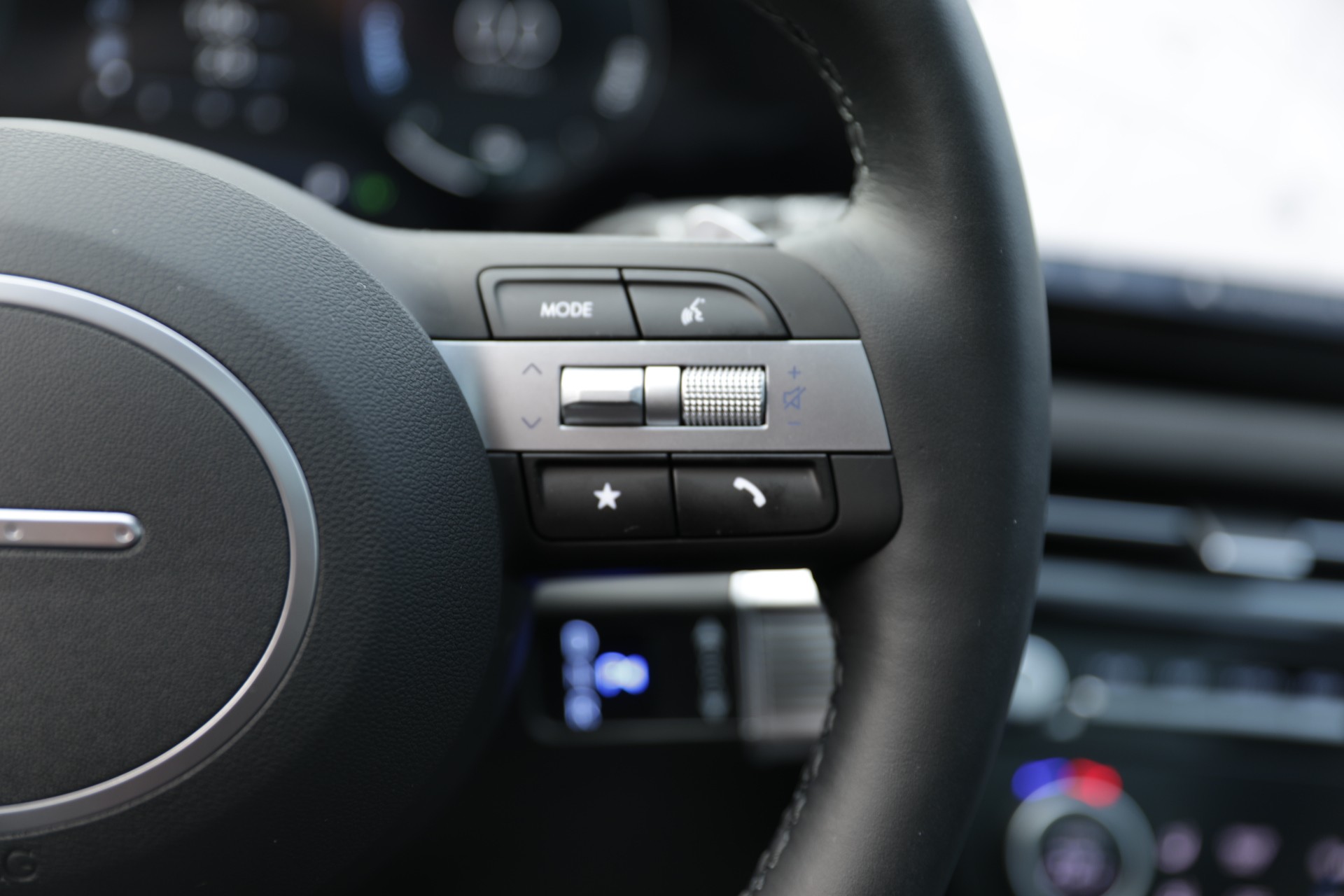 HYUNDAI Tucson 1.6 TGDI HEV Vertex 4WD-image-17