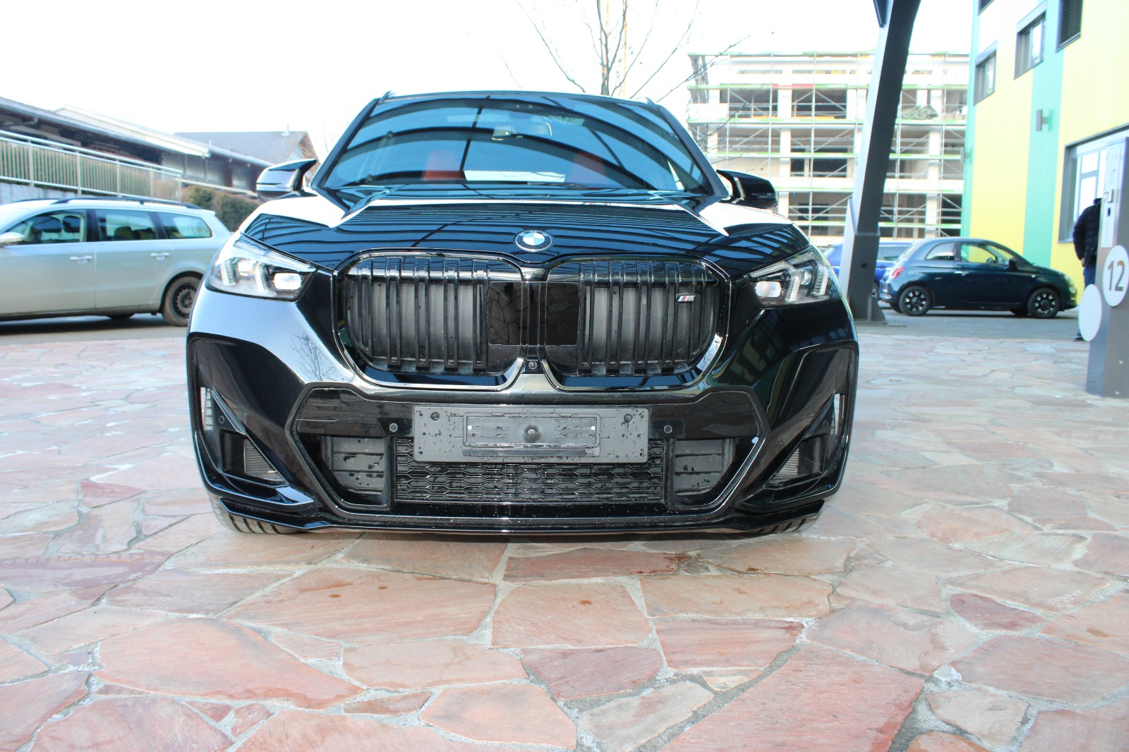 BMW X1 xDrive M35i-image-5