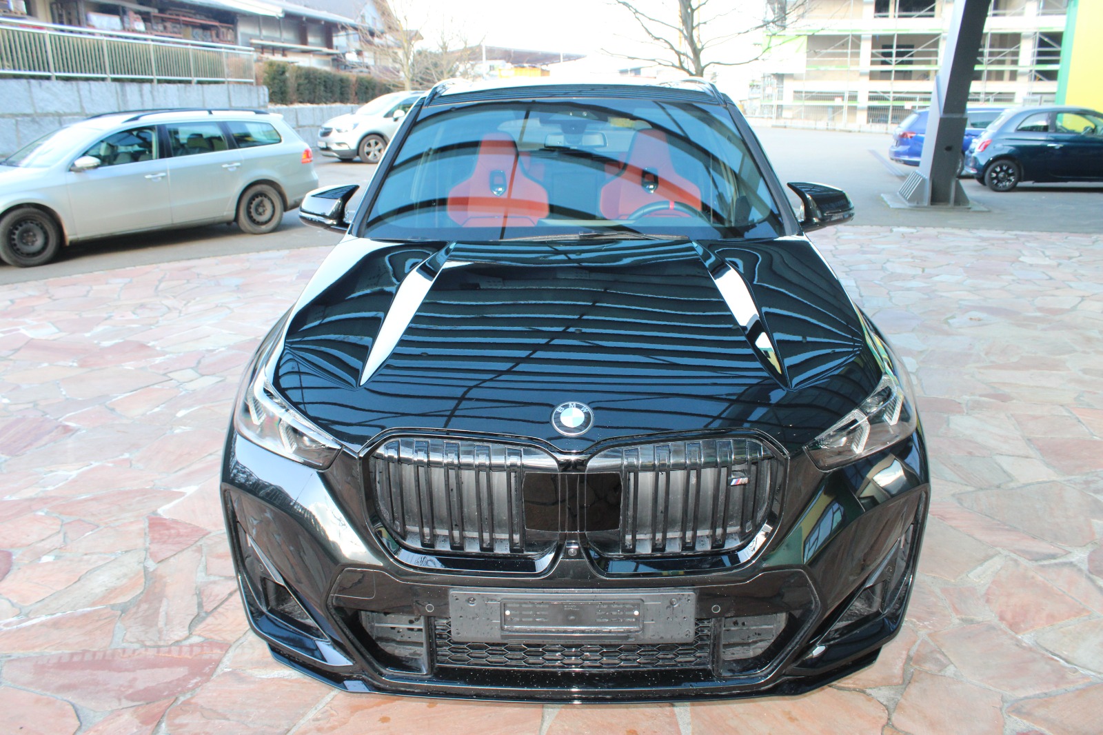 BMW X1 xDrive M35i-image-2