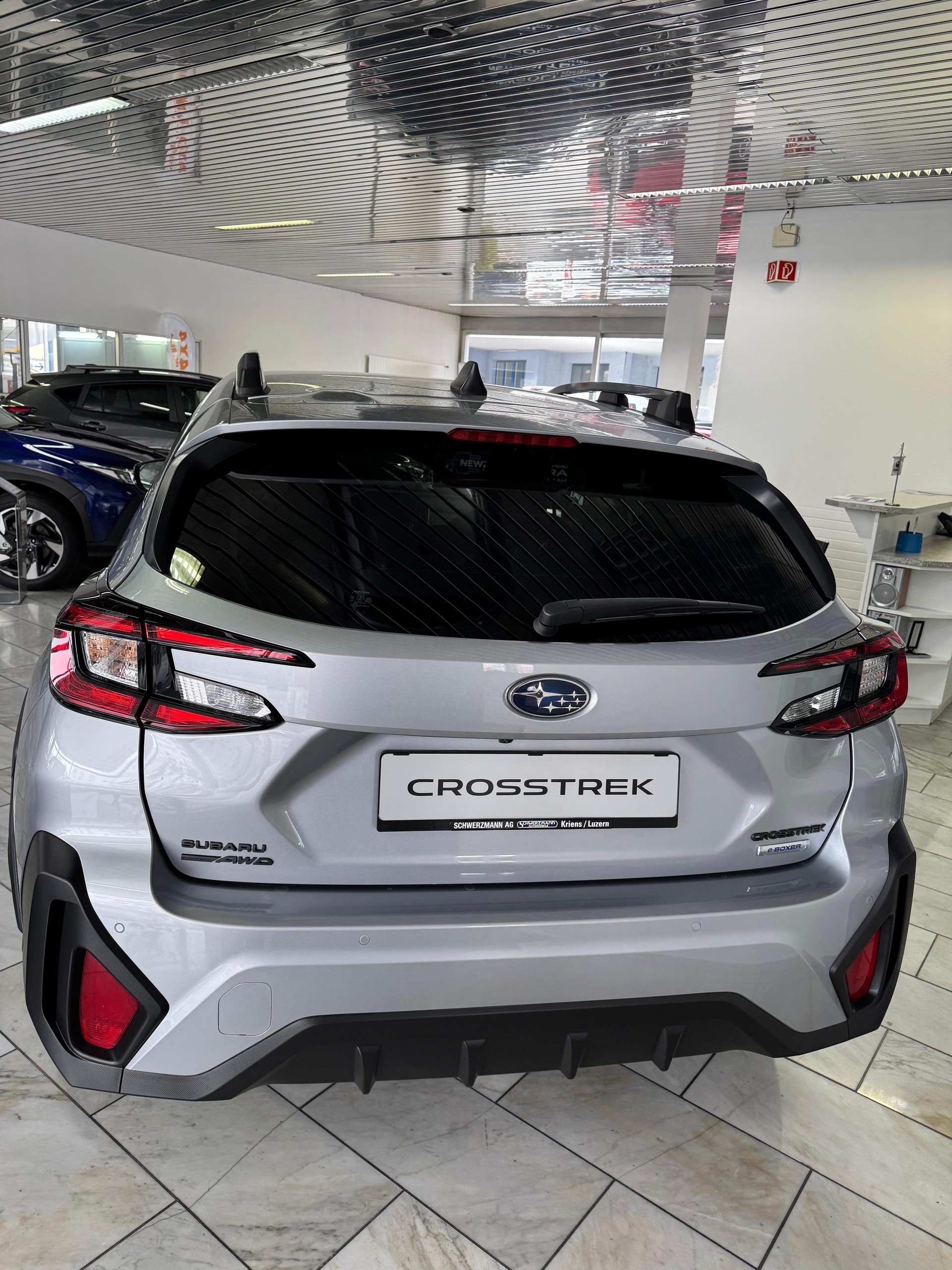 SUBARU Crosstrek 2.0i e-Boxer Swiss Plus-showroom-element-3