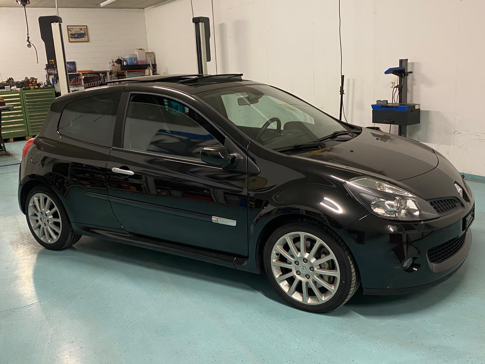 RENAULT Clio 2.0 16V Sport-image-5
