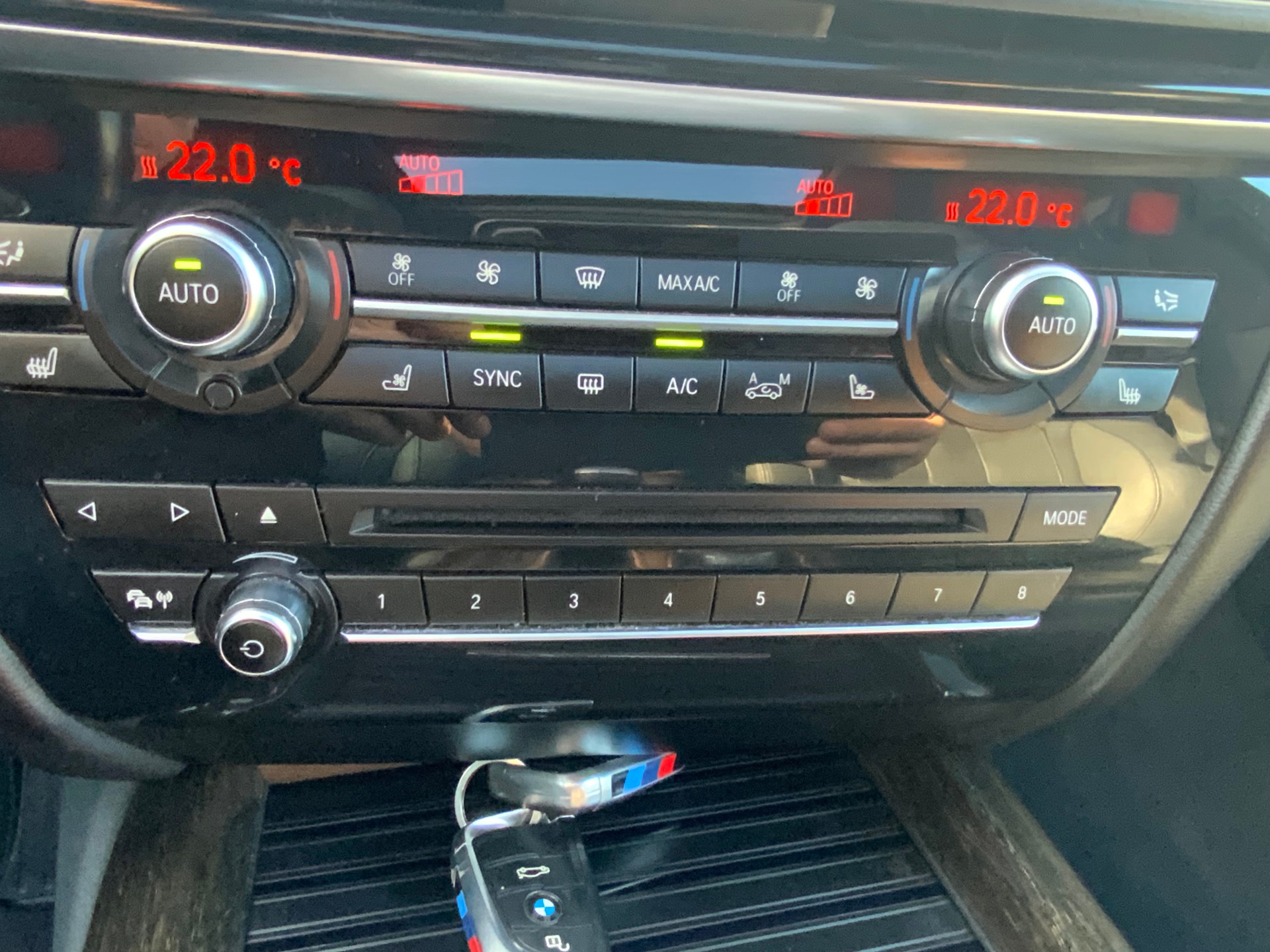 BMW X5 xDrive M50d Steptronic-image-19