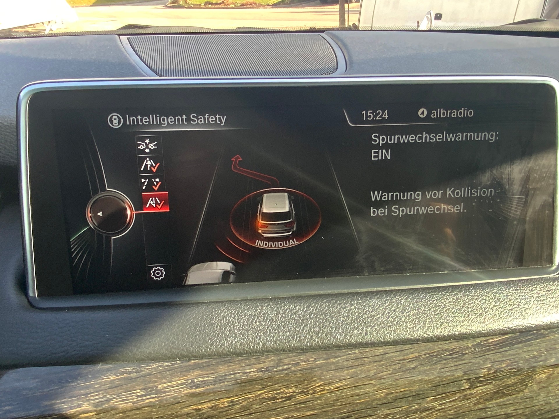 BMW X5 xDrive M50d Steptronic-image-22