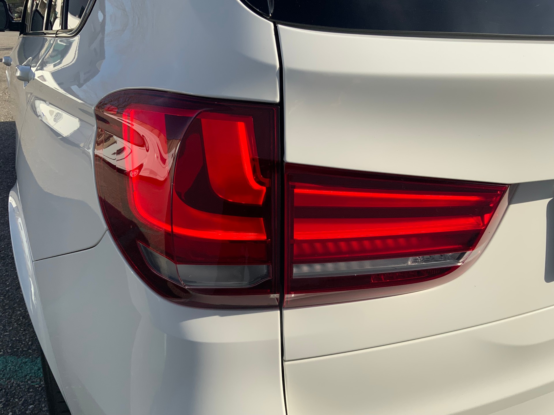 BMW X5 xDrive M50d Steptronic-image-24