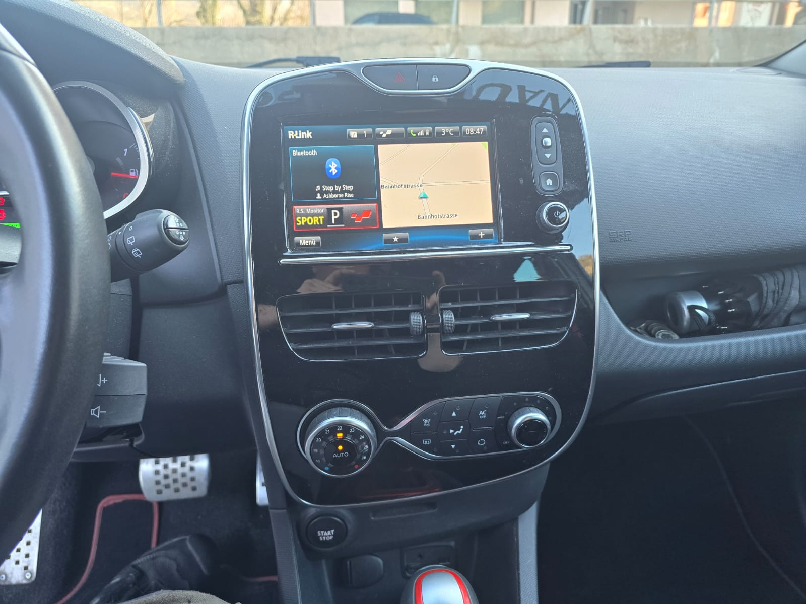 RENAULT Clio 1.6 T RS 200 EDC-image-4