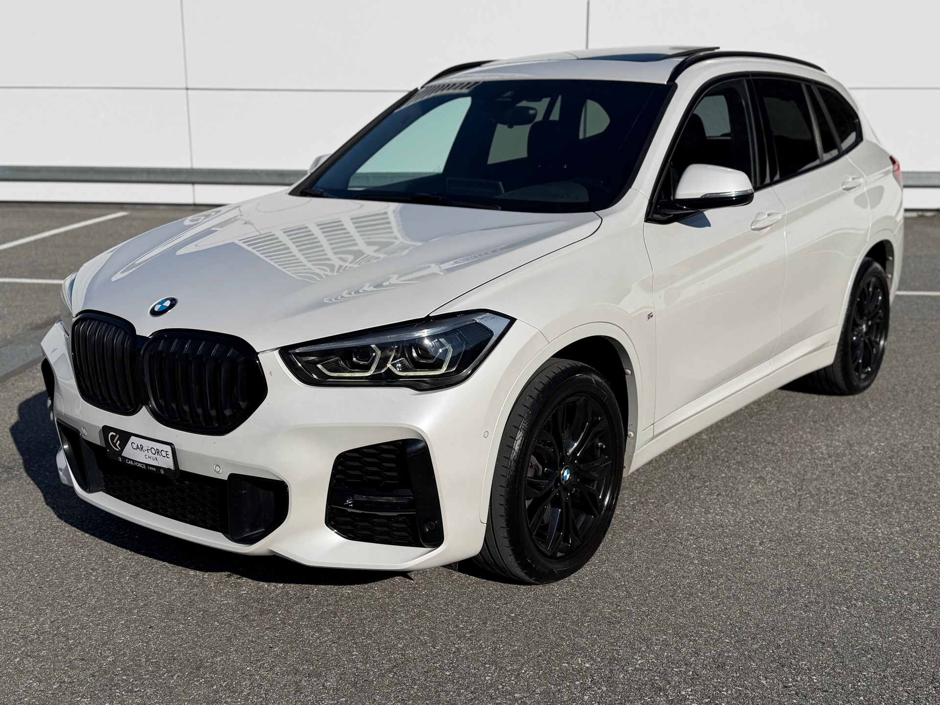 BMW X1 xDrive 20d M Sport Steptronic-showroom-element-1