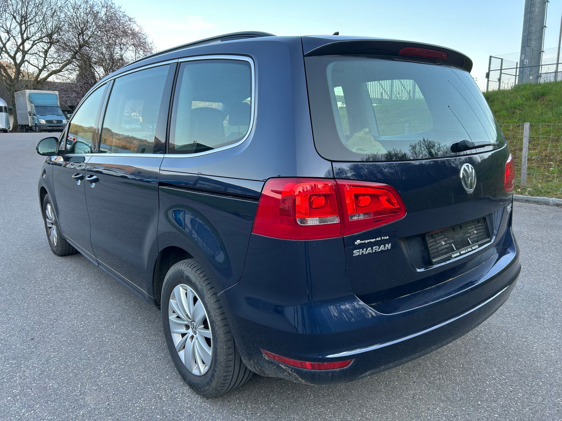 VW Sharan 2.0 TDI BMT Comfortline 4Motion-image-3