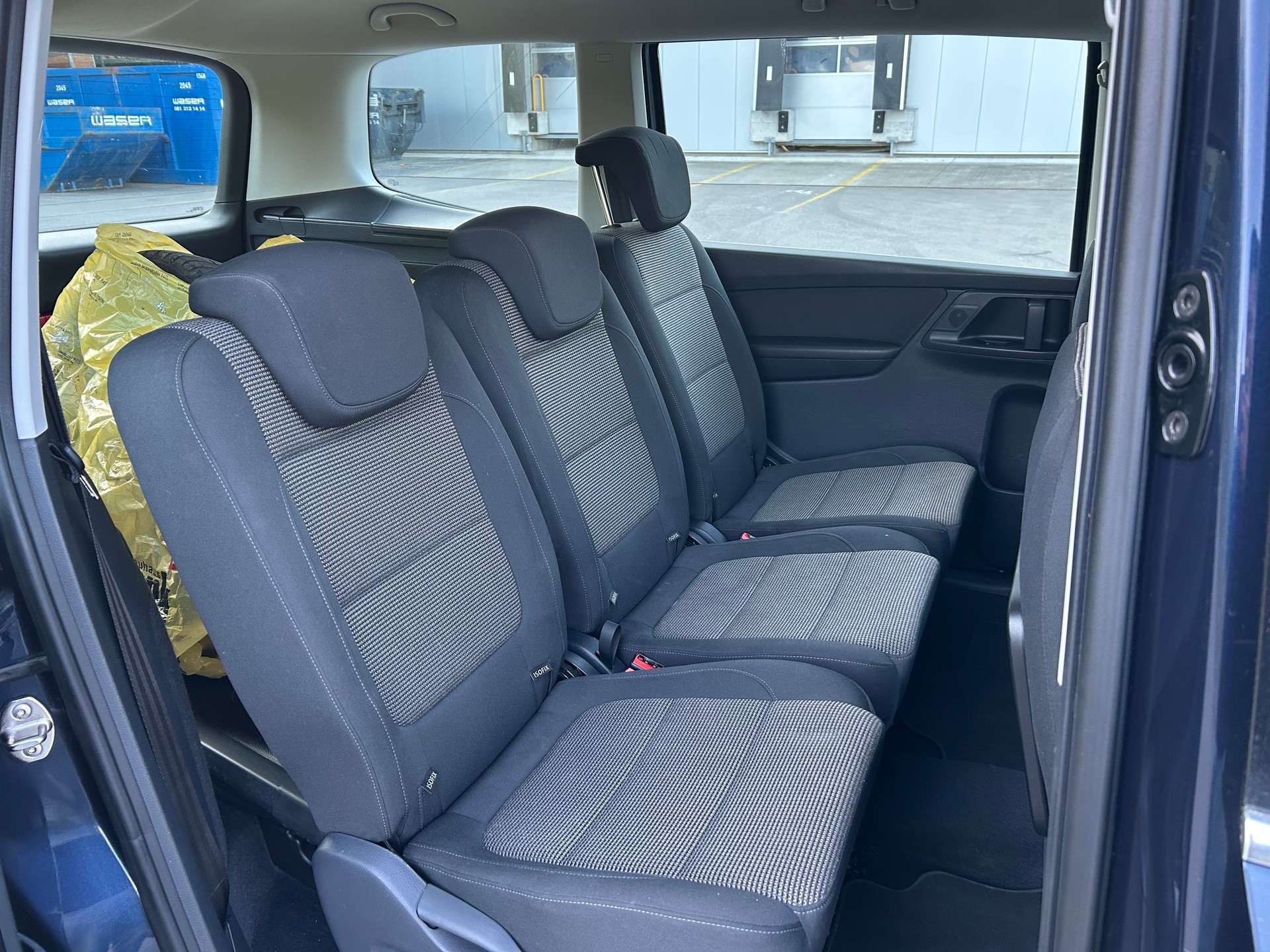VW Sharan 2.0 TDI BMT Comfortline 4Motion-image-7