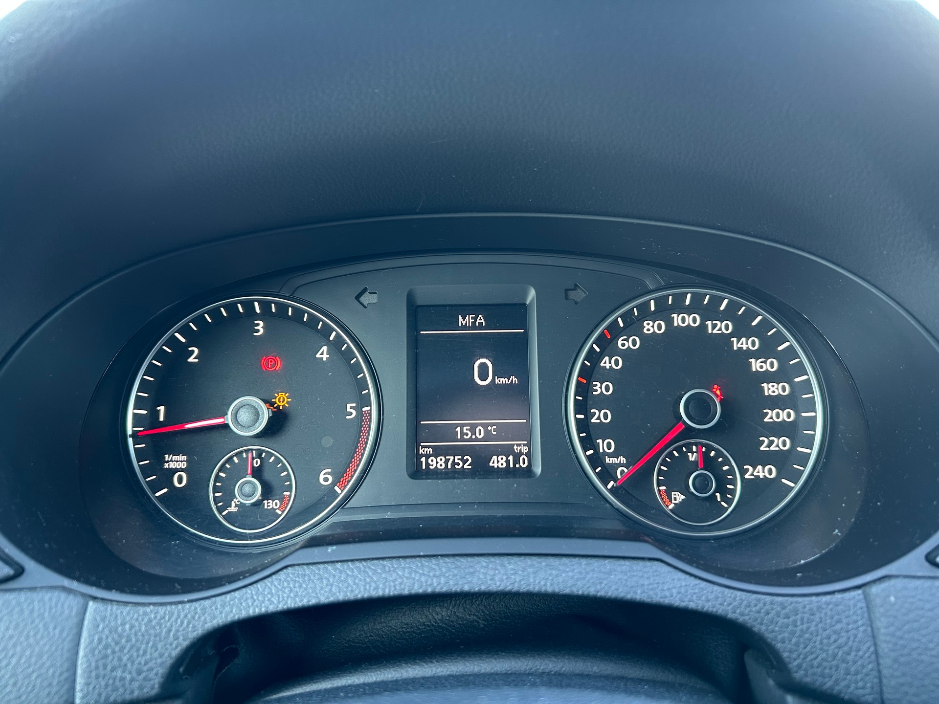 VW Sharan 2.0 TDI BMT Comfortline 4Motion-image-8