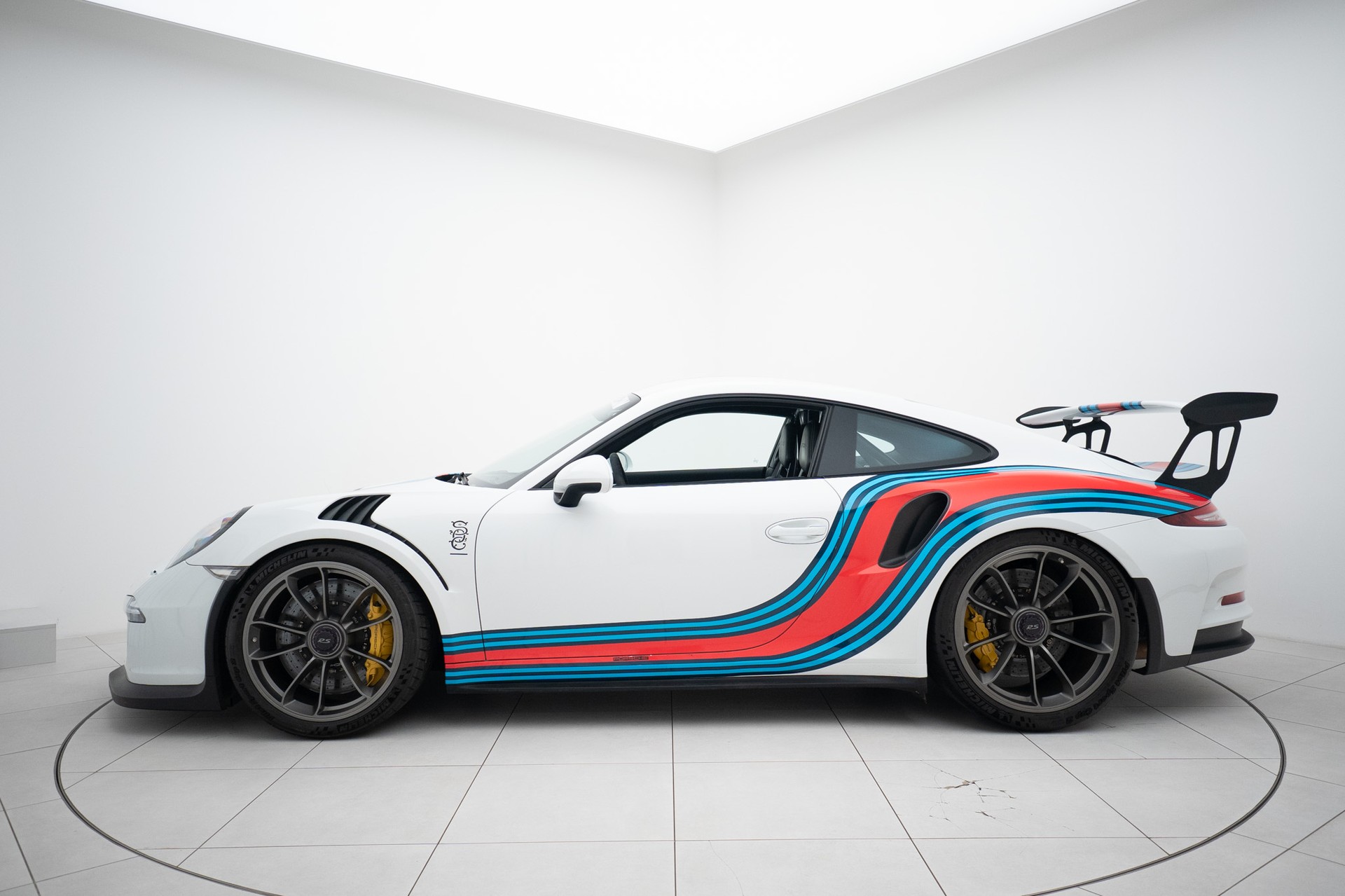 PORSCHE 911 GT3 RS PDK-image-1